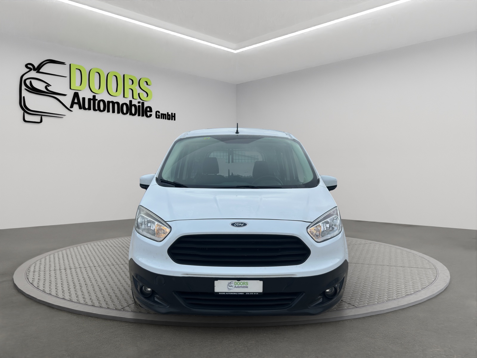 FORD Transit Courier Van 1.0 EcoBoost Trend-showroom-element-1