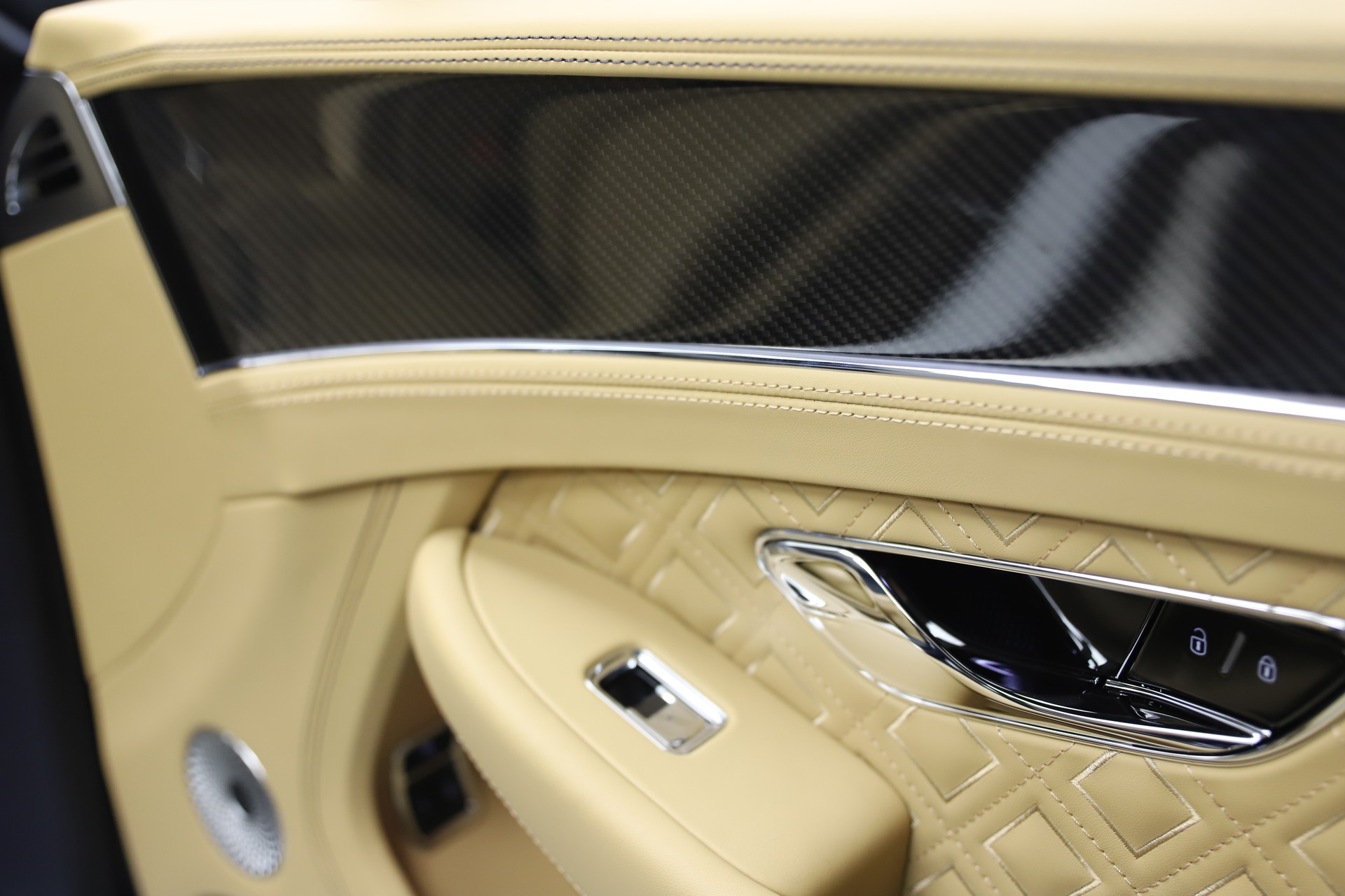 BENTLEY Continental GTC 6.0 W12 Speed-image-11