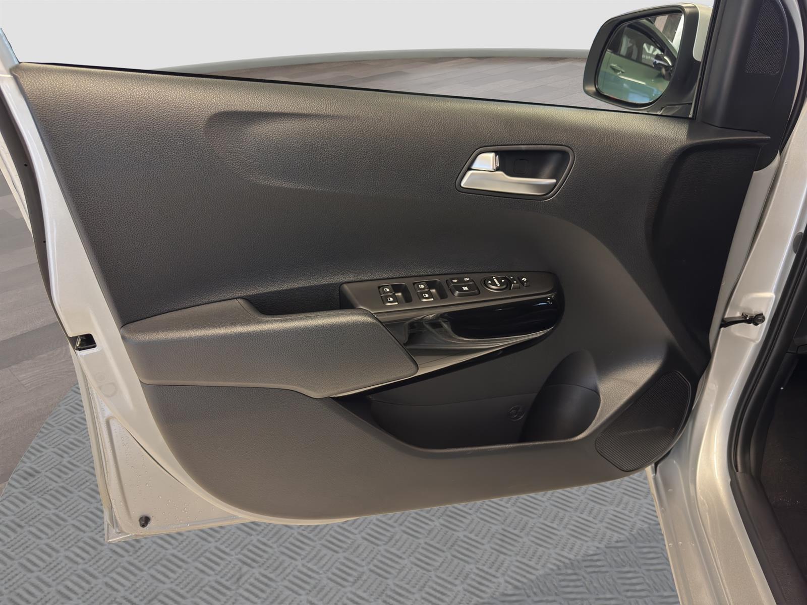 KIA Picanto 1.0 GDi Power-image-7