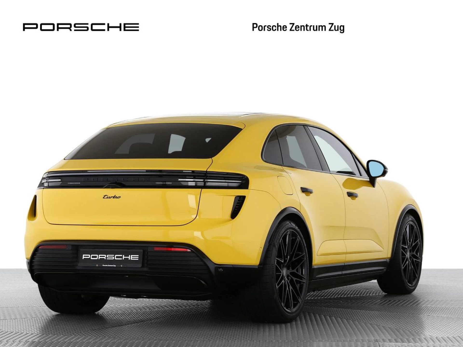 PORSCHE Macan Turbo-image-1