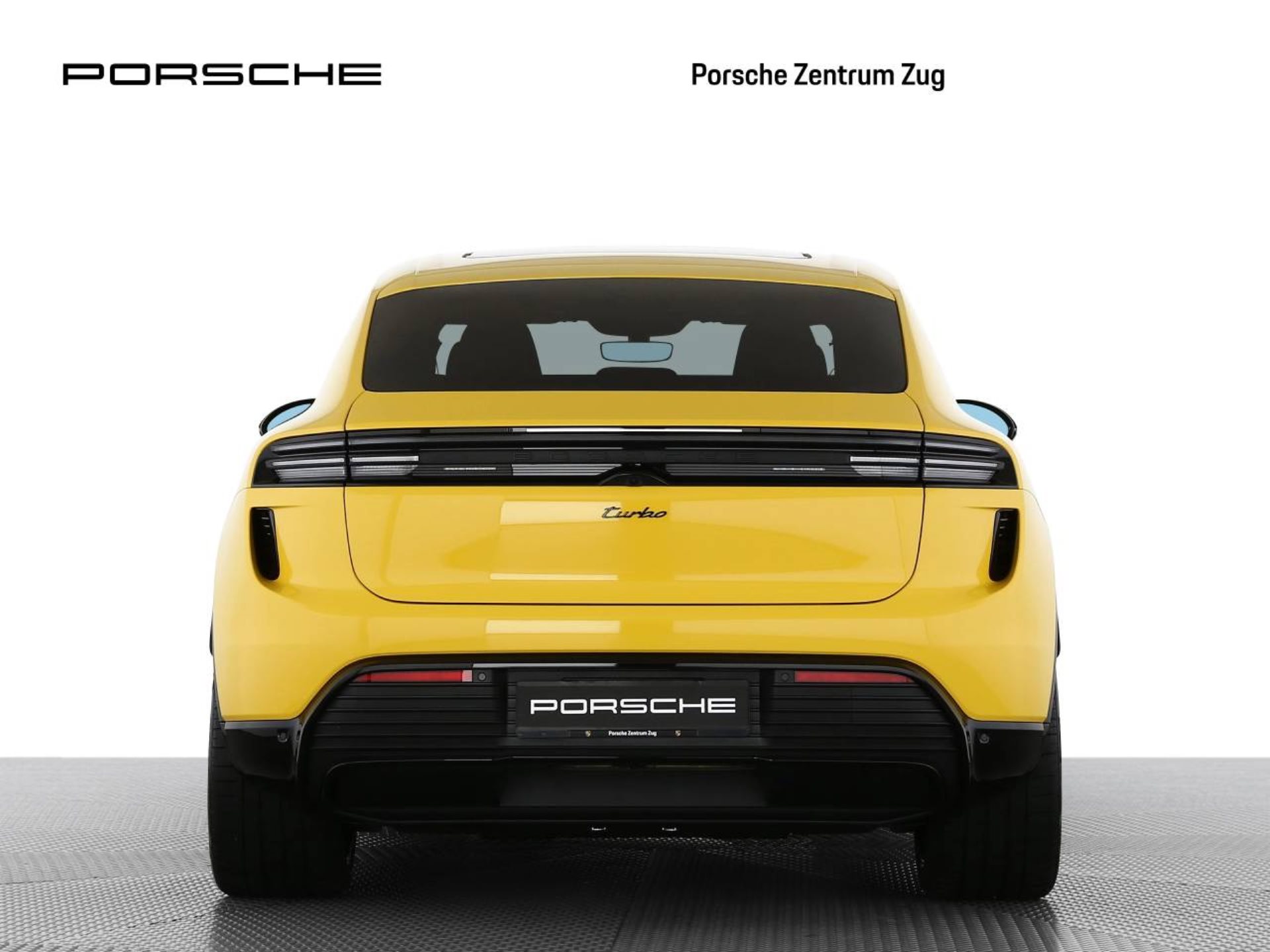 PORSCHE Macan Turbo-image-5