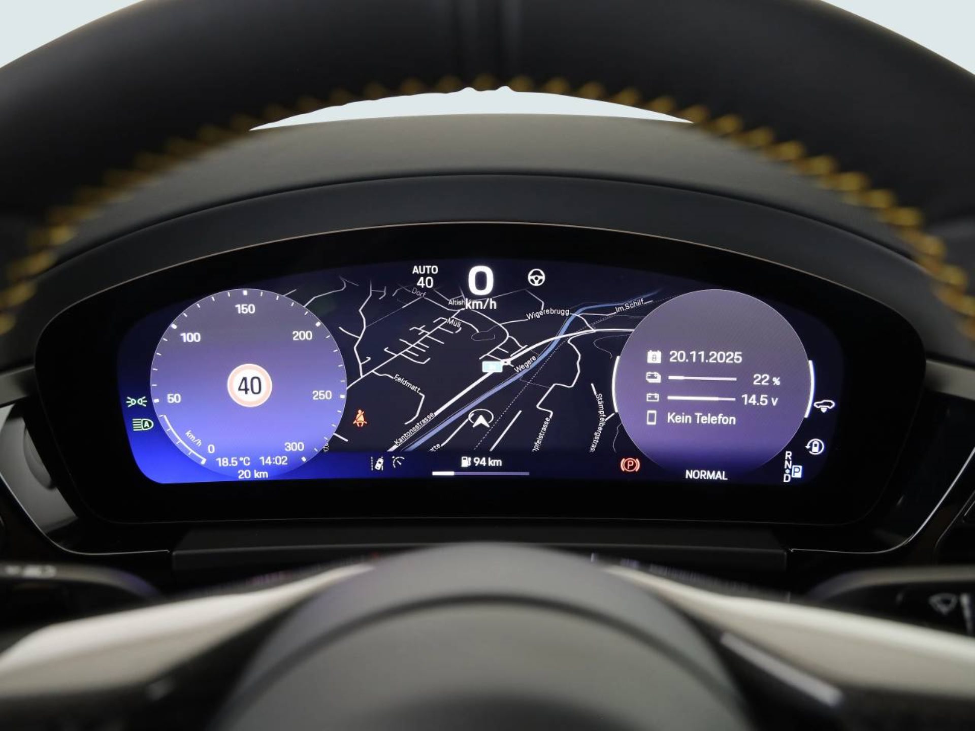 PORSCHE Macan Turbo-image-15