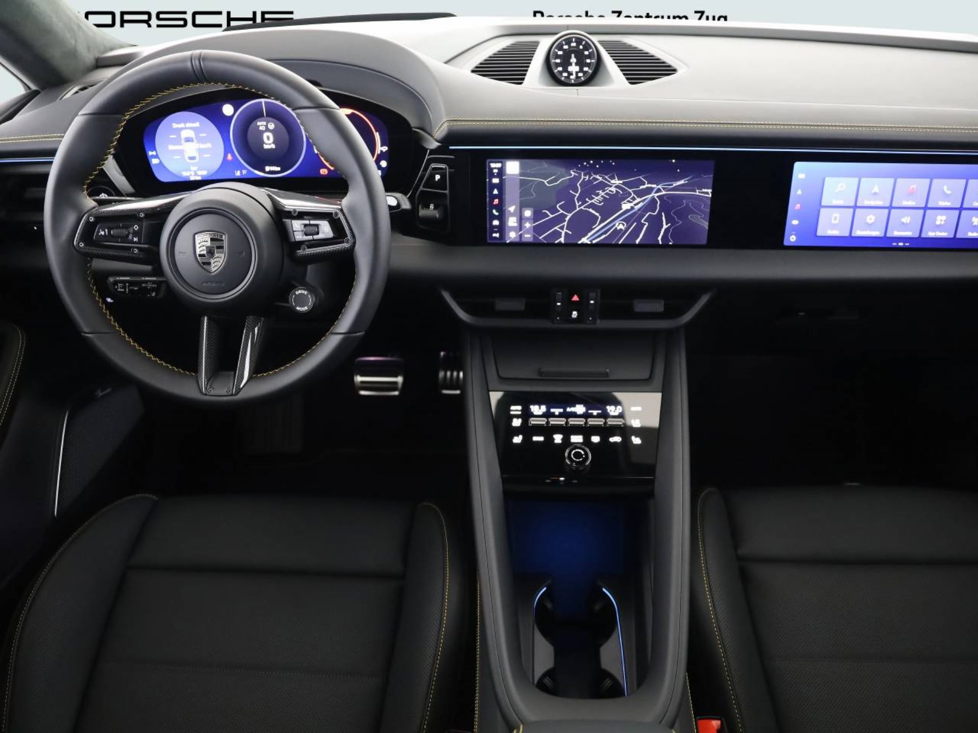 PORSCHE Macan Turbo-image-4
