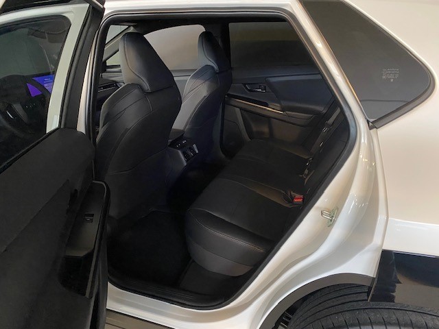 TOYOTA bZ4X Premium AWD 22 kW OBC+-image-9