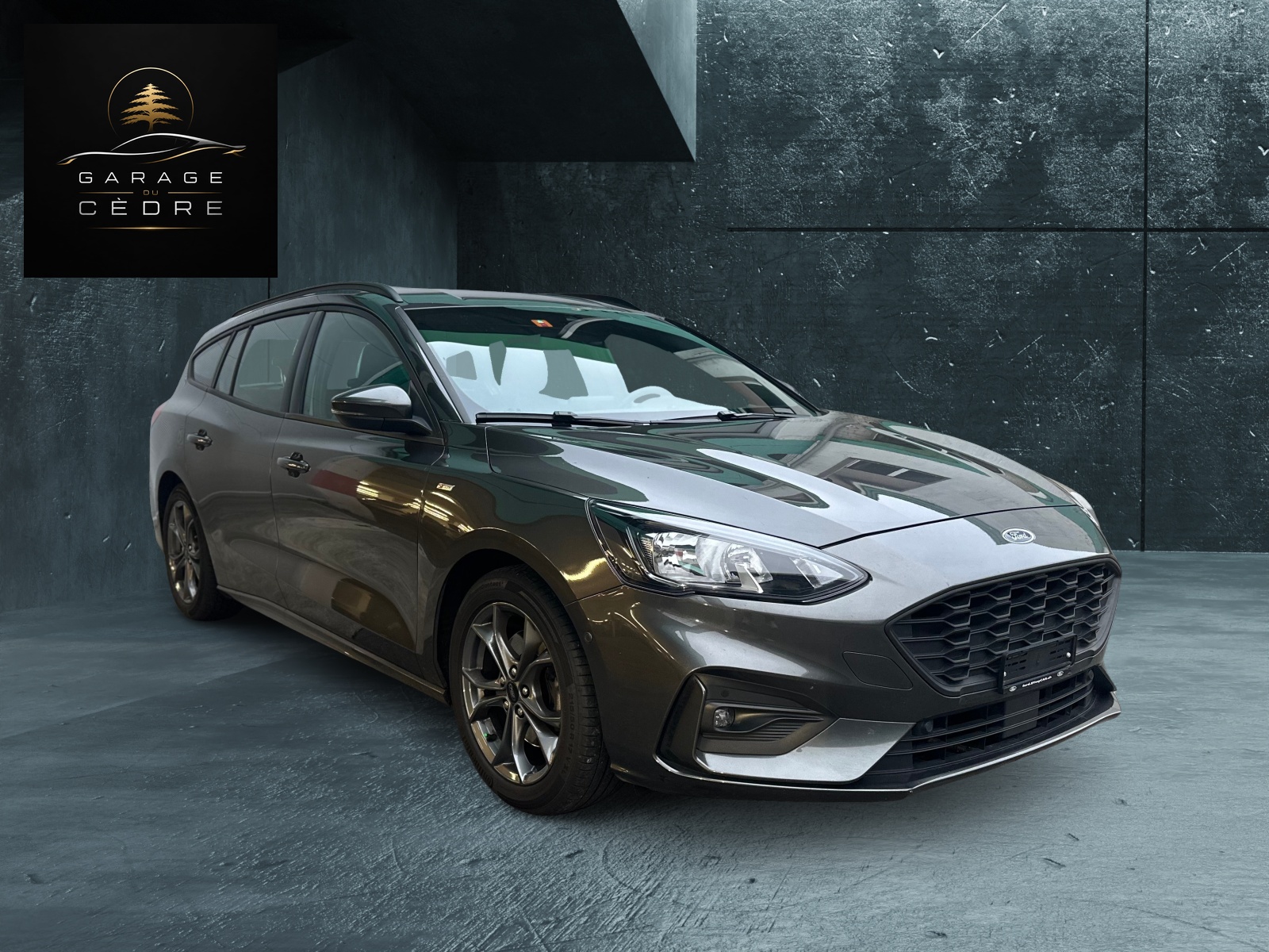 FORD Focus 1.0 SCTi ST Line Automatic-image-0