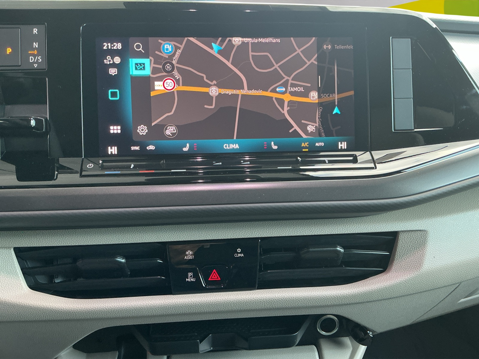 VW Multivan 2.0 TDI Liberty DSG-image-9