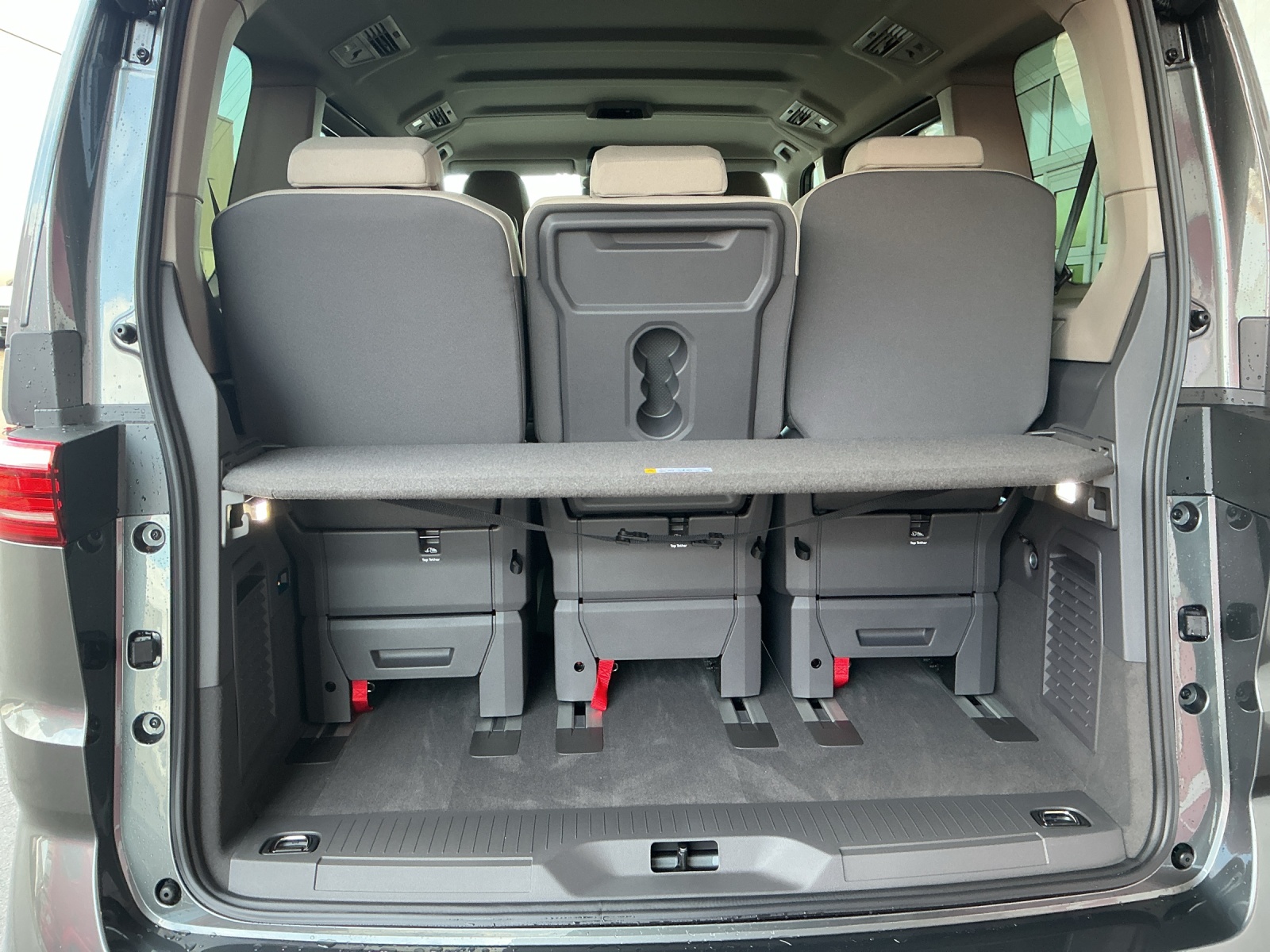 VW Multivan 2.0 TDI Liberty DSG-image-13