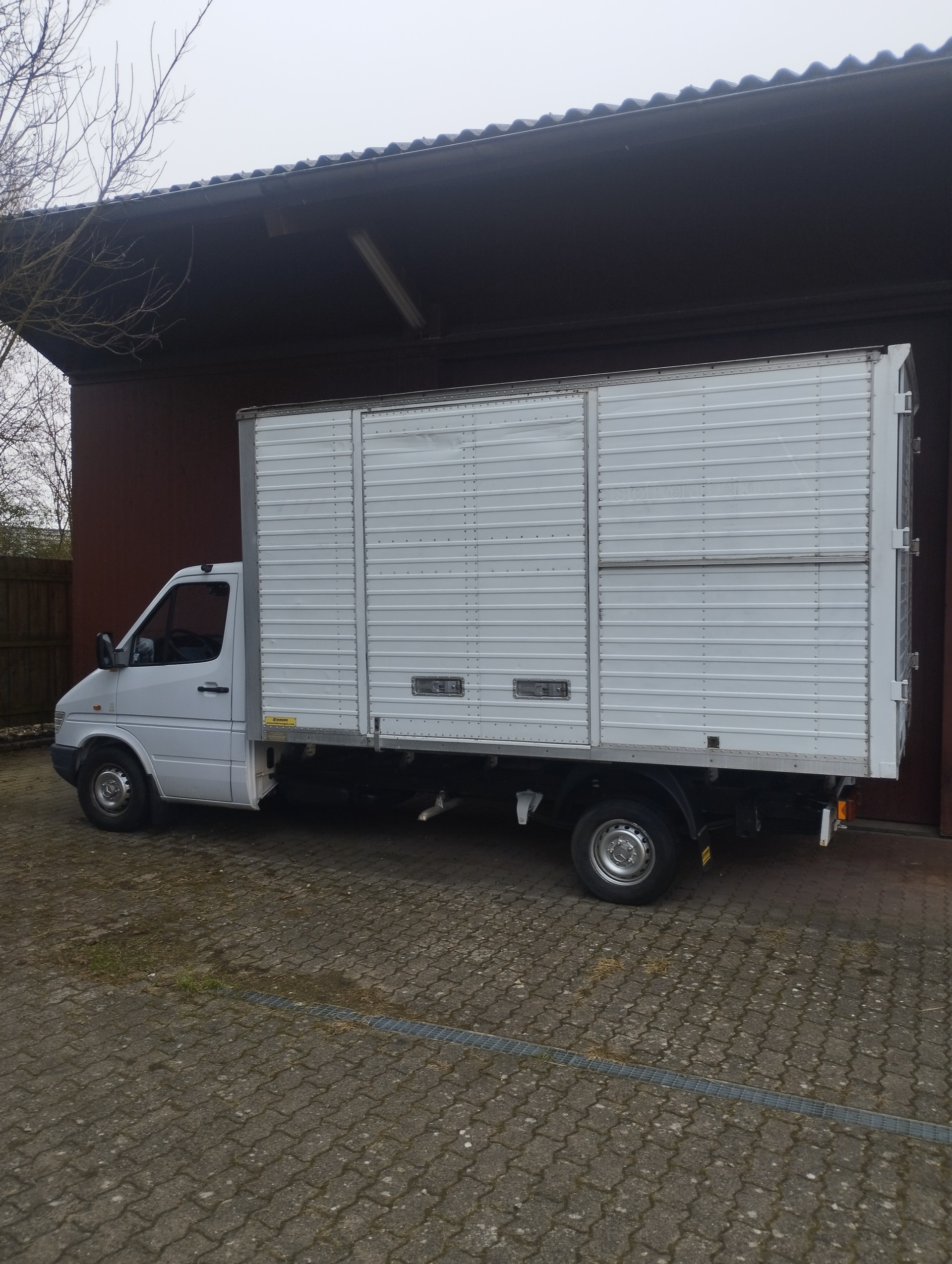 MERCEDES-BENZ Sprinter 312 D