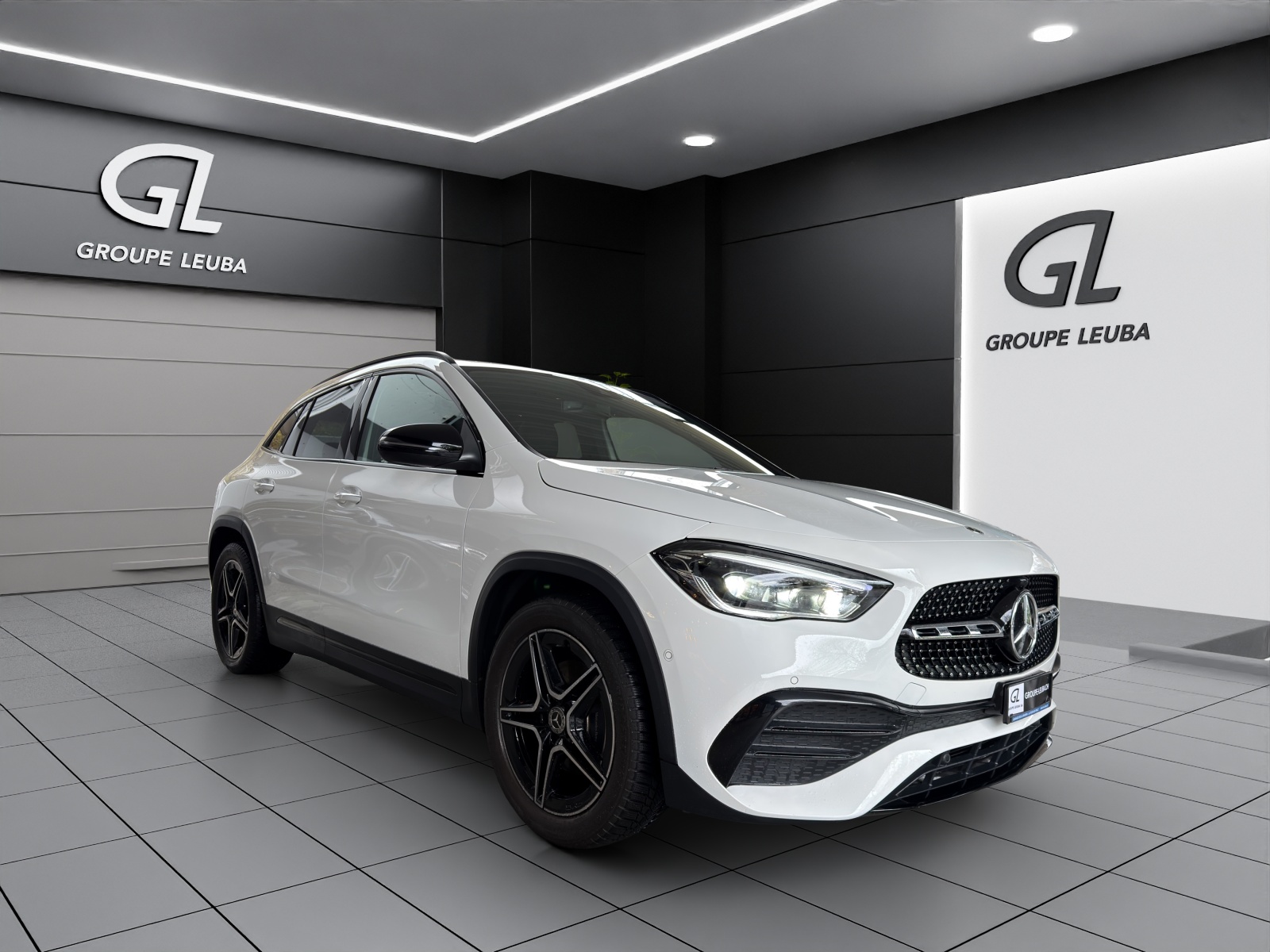 Photo MERCEDES-BENZ GLA-200 GLA 200 AMG Line