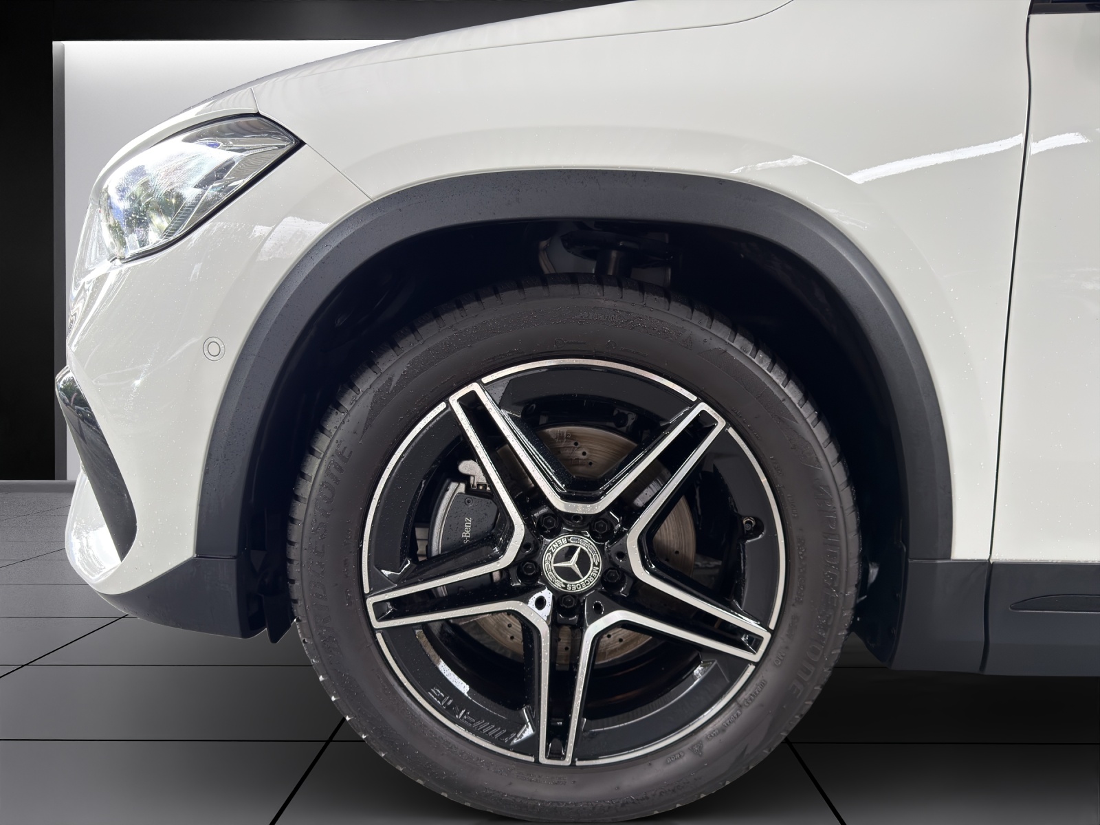 Image MERCEDES-BENZ GLA-200 GLA 200 AMG Line