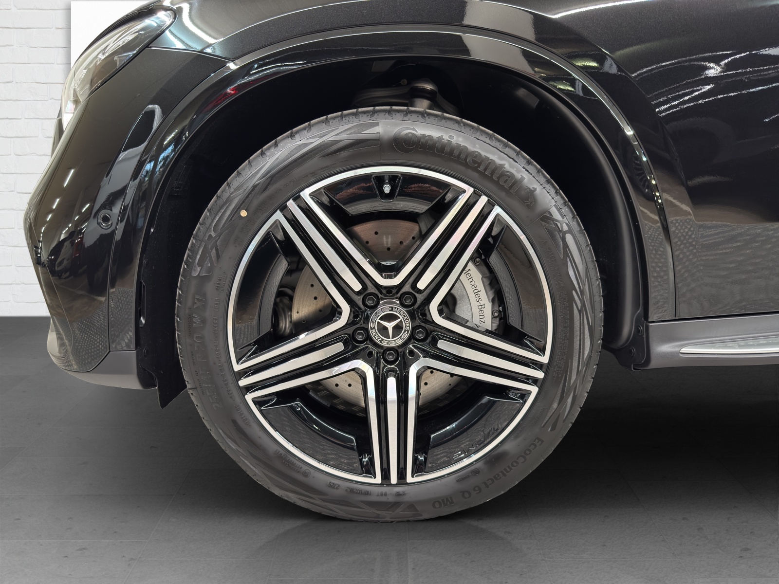 MERCEDES-BENZ GLC 220 d AMG Line 4Matic Coupé-image-5