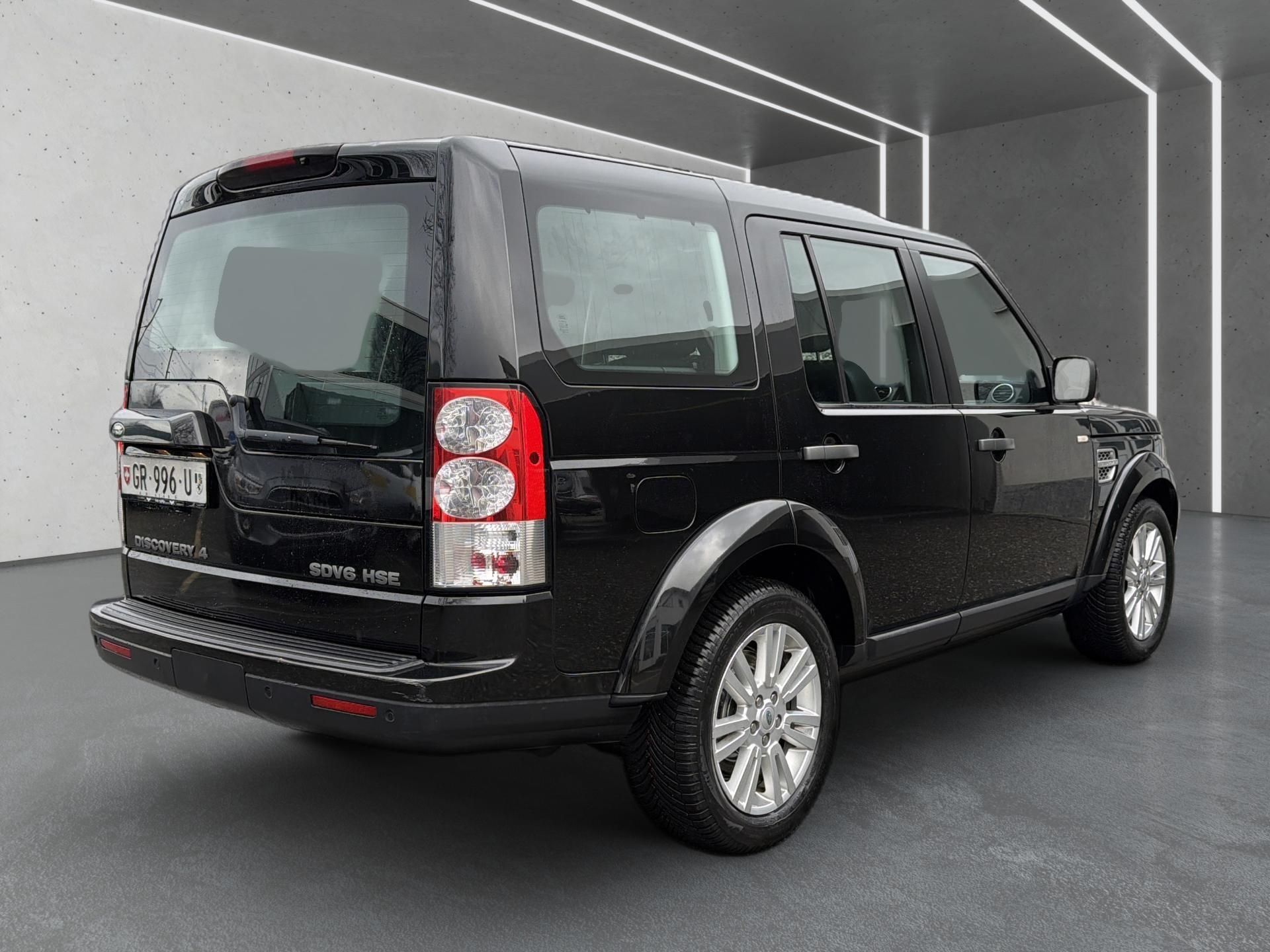 LAND ROVER Discovery 3.0 TDV6 HSE Automatic-image-7