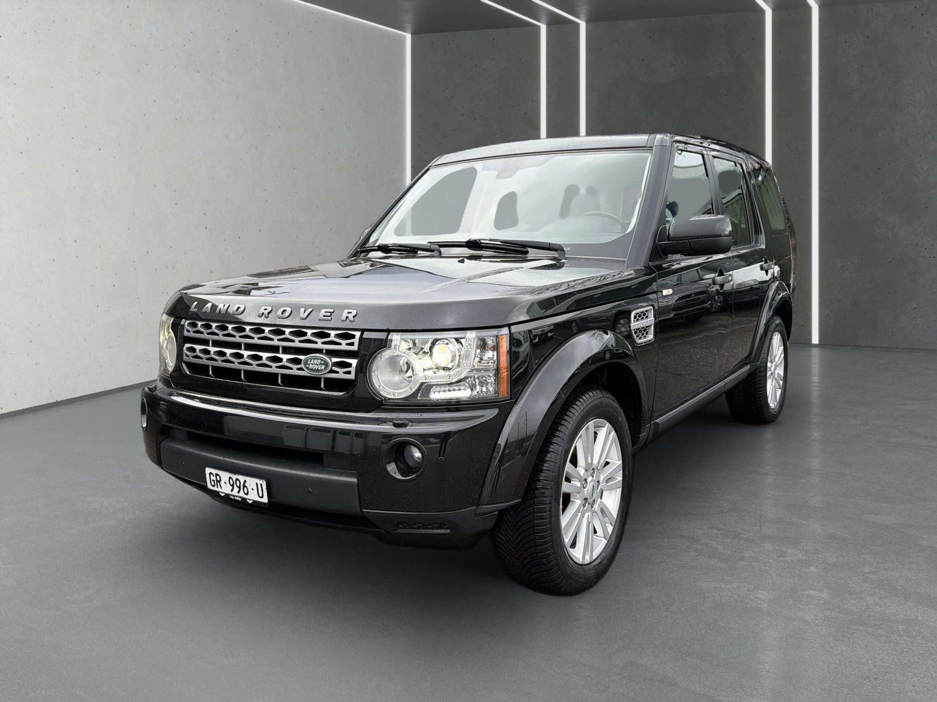 LAND ROVER Discovery 3.0 TDV6 HSE Automatic-showroom-element-2