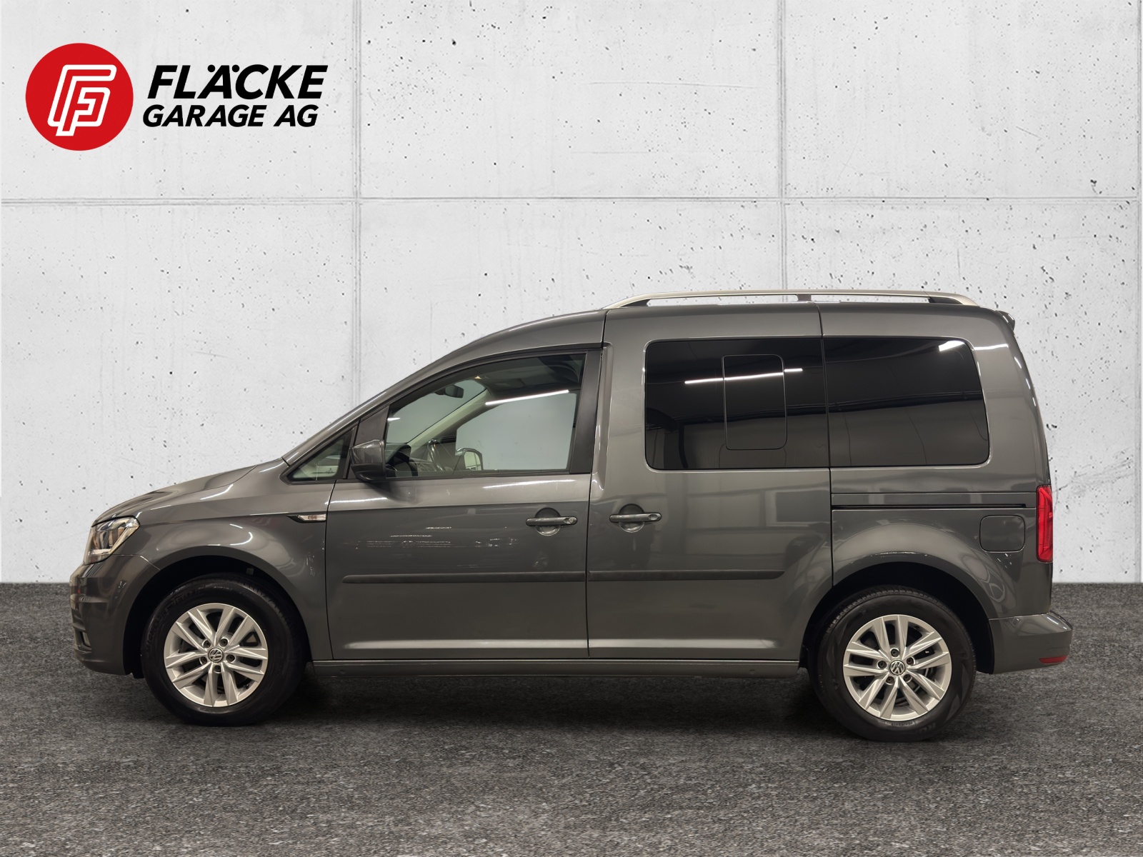 VW Caddy 2.0 TDI Family DSG-image-2