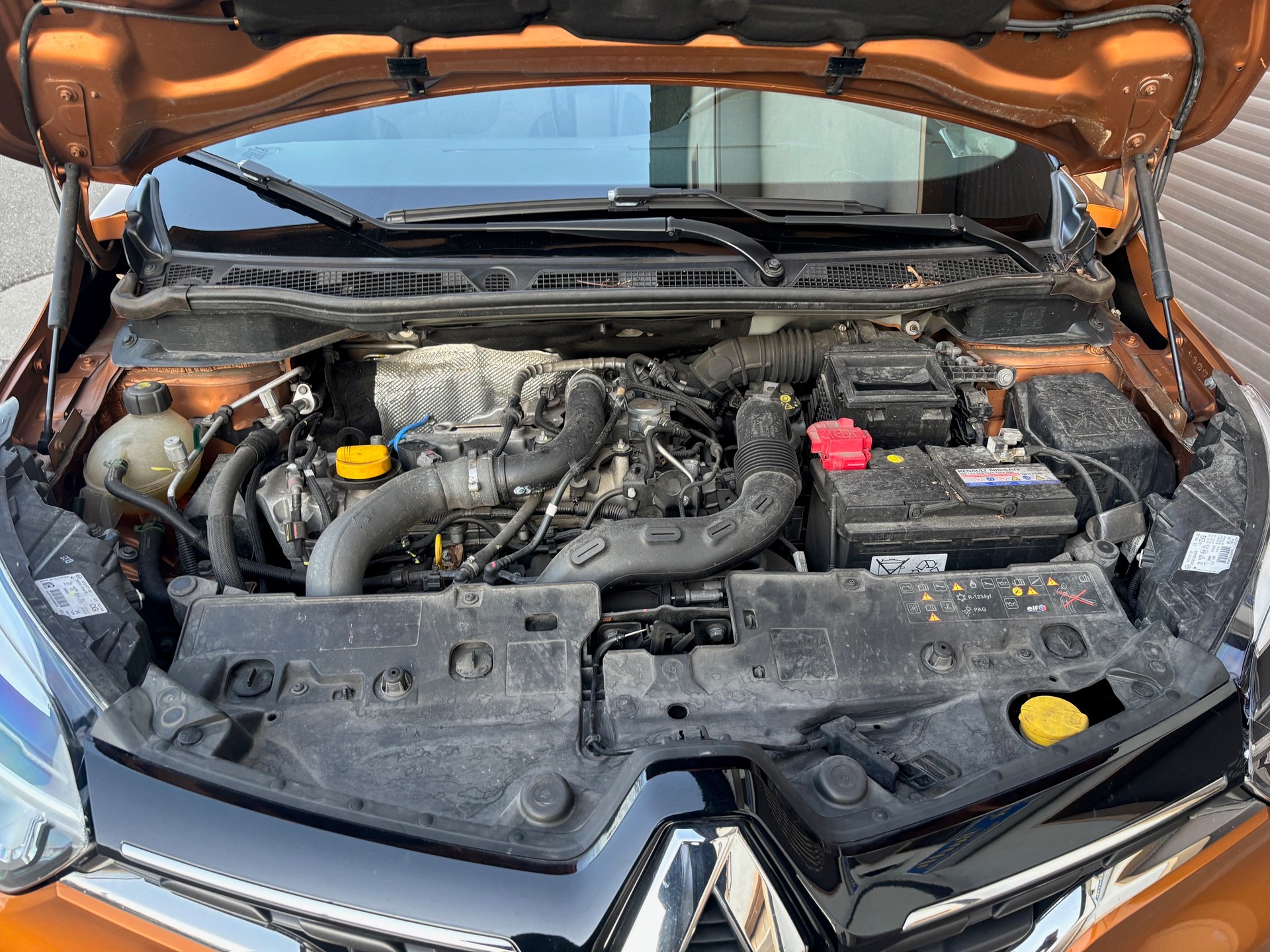 RENAULT Captur 1.2 T 16V 90th Anniversary-image-5