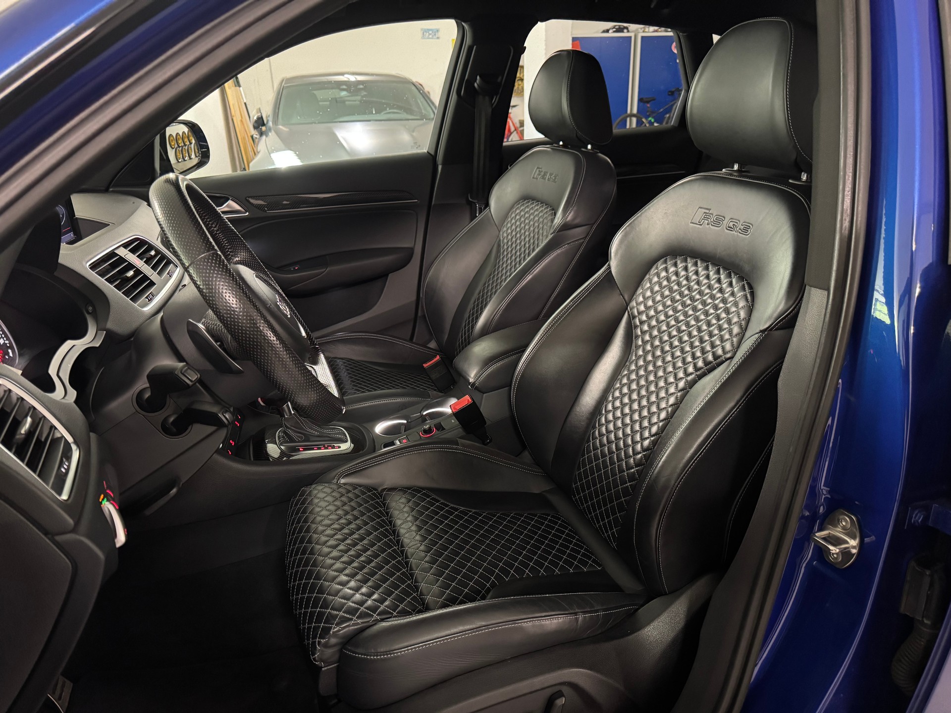 AUDI RS Q3 2.5 TFSI quattro S-tronic-image-9