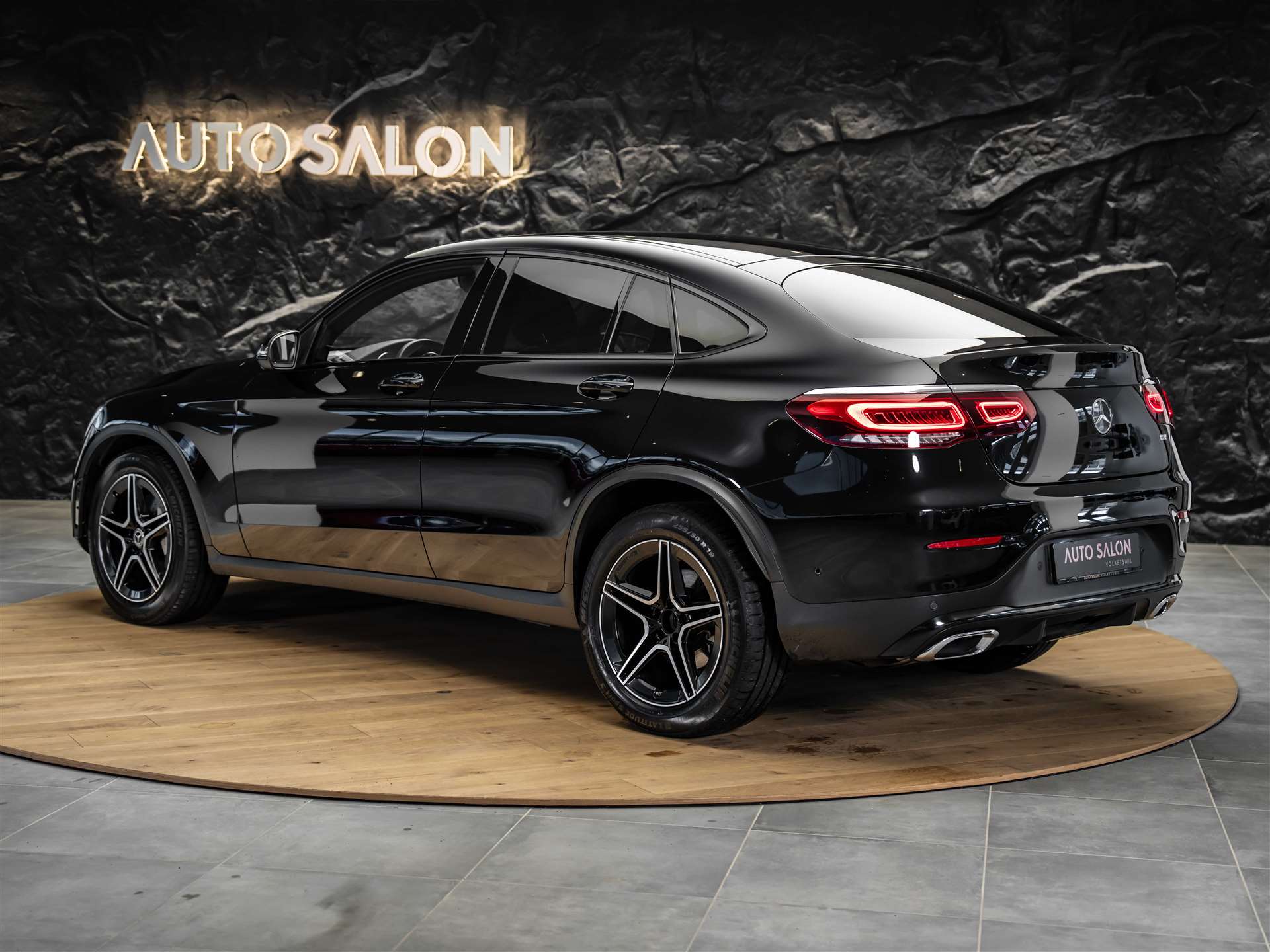MERCEDES-BENZ GLC Coupé 300 d AMG Line 4Matic 9G-Tronic *Anhängerkupplung*-image-3