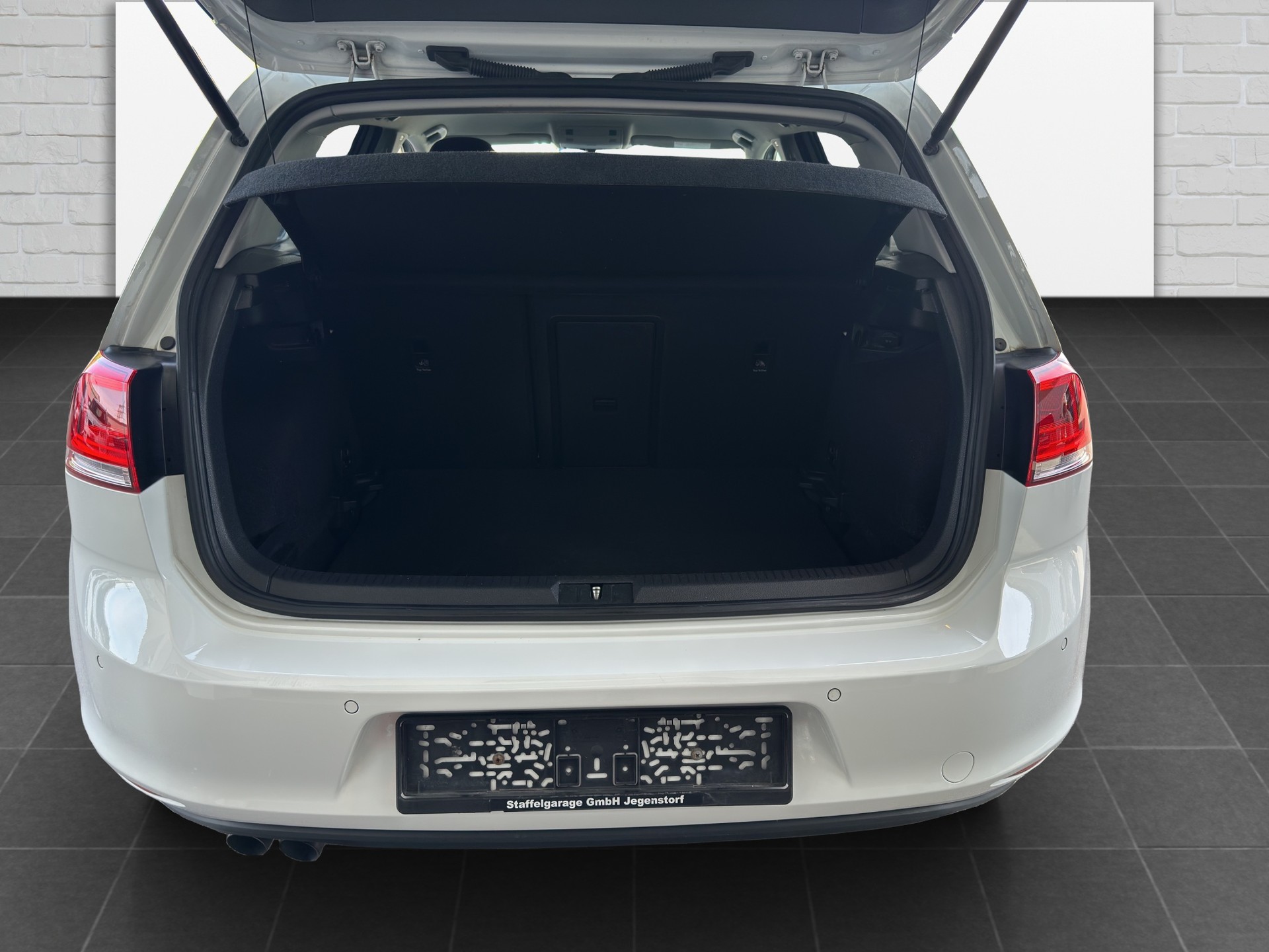 VW Golf 2.0 TDI Comfortline-image-14