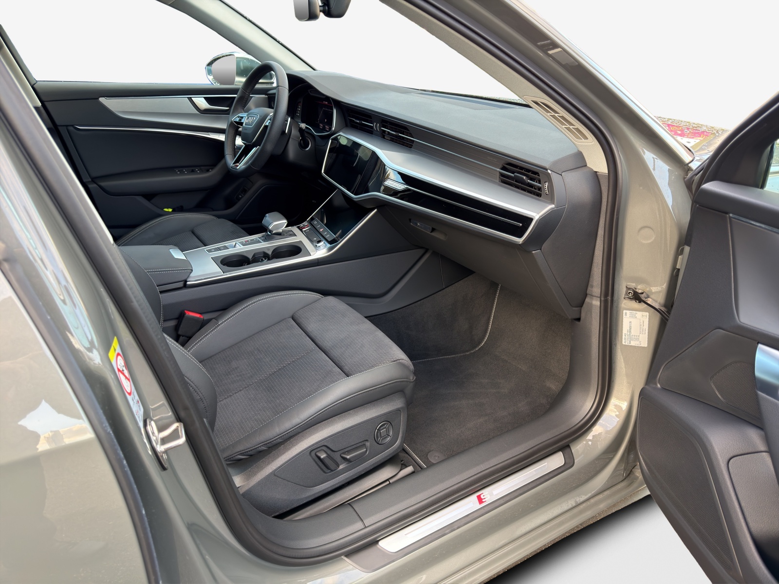 AUDI S6 Avant 3.0 TDI quattro tiptronic-image-15