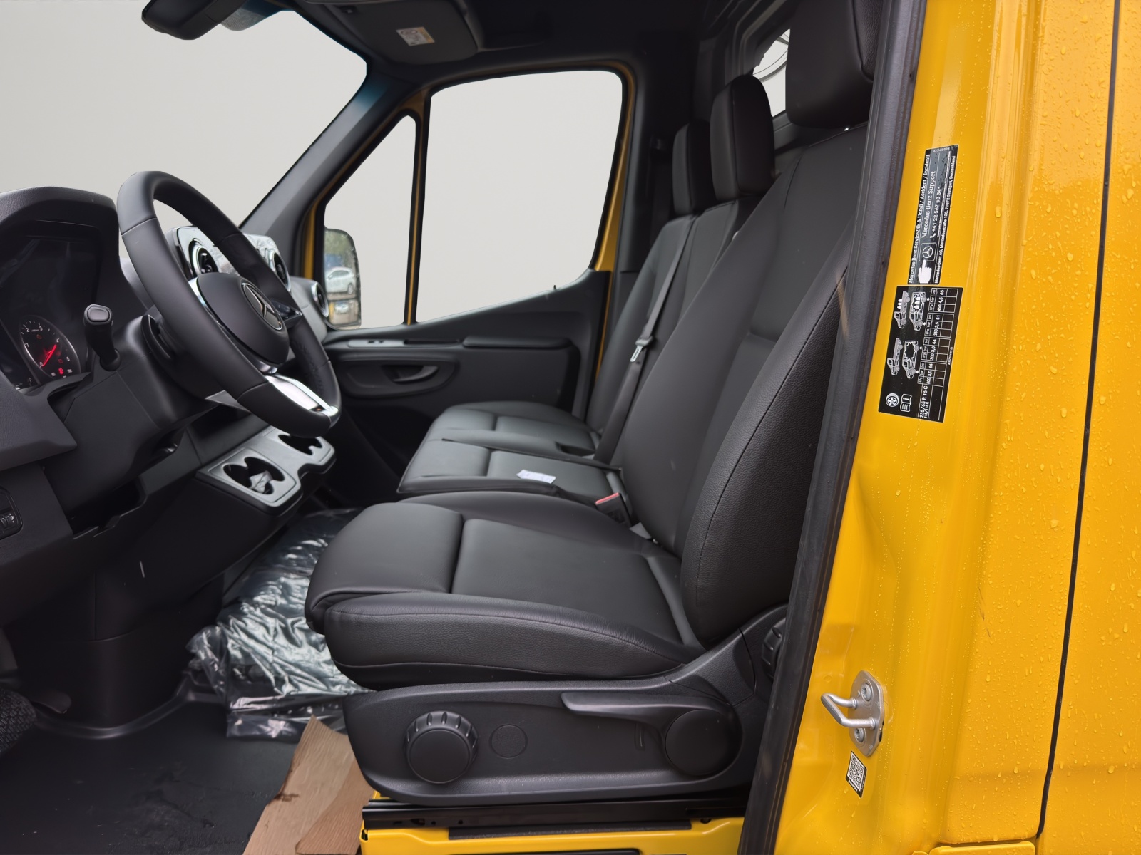 MERCEDES-BENZ Sprinter 317 CDI Lang 9G-TRONIC-image-4