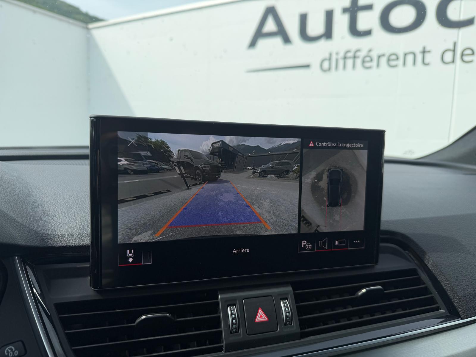 AUDI Q5 Sportback 40 TDI Blackedition quattro S-tronic-image-8