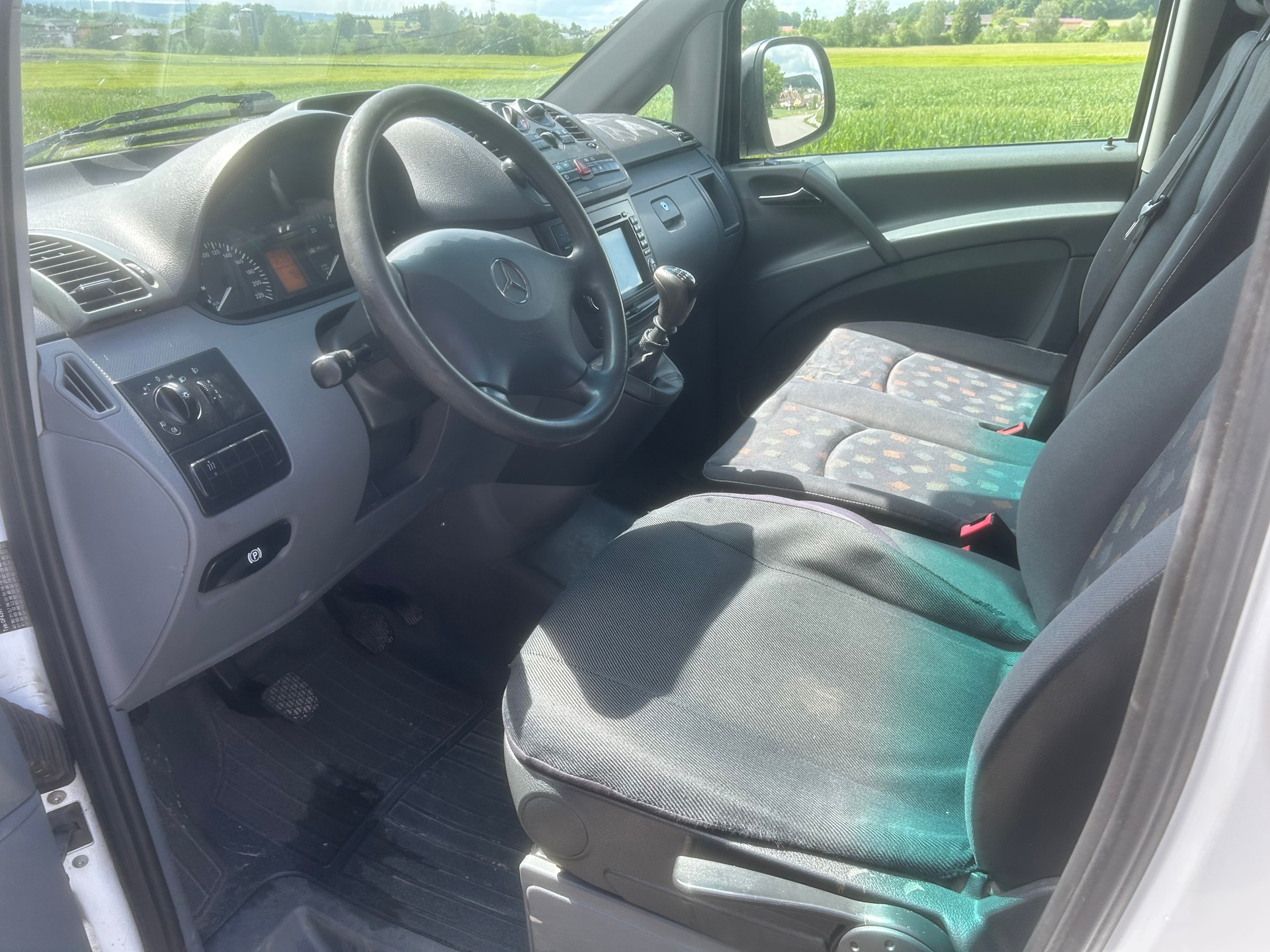 MERCEDES-BENZ Vito 111 CDI L-image-4