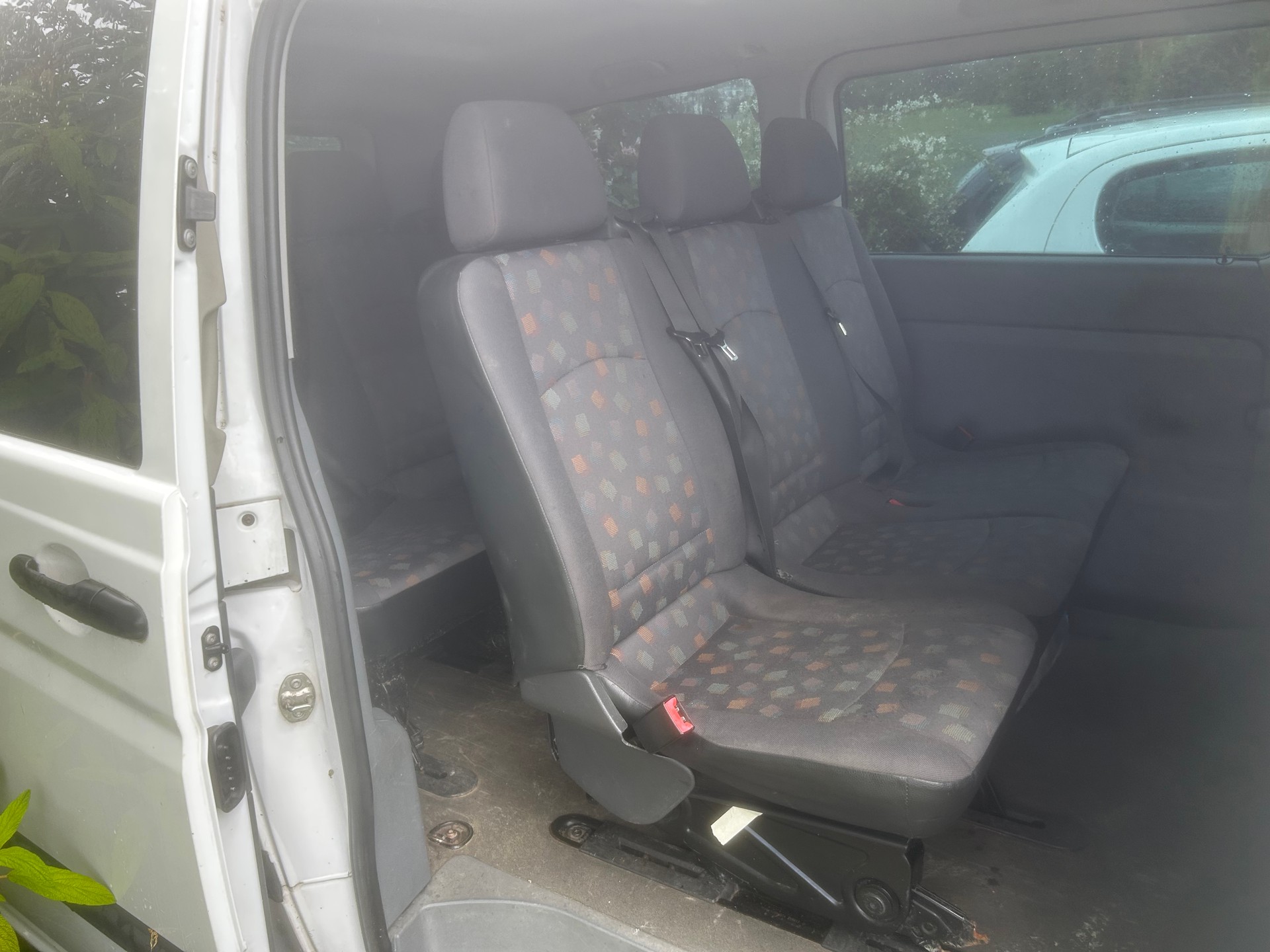 MERCEDES-BENZ Vito 111 CDI L-image-8