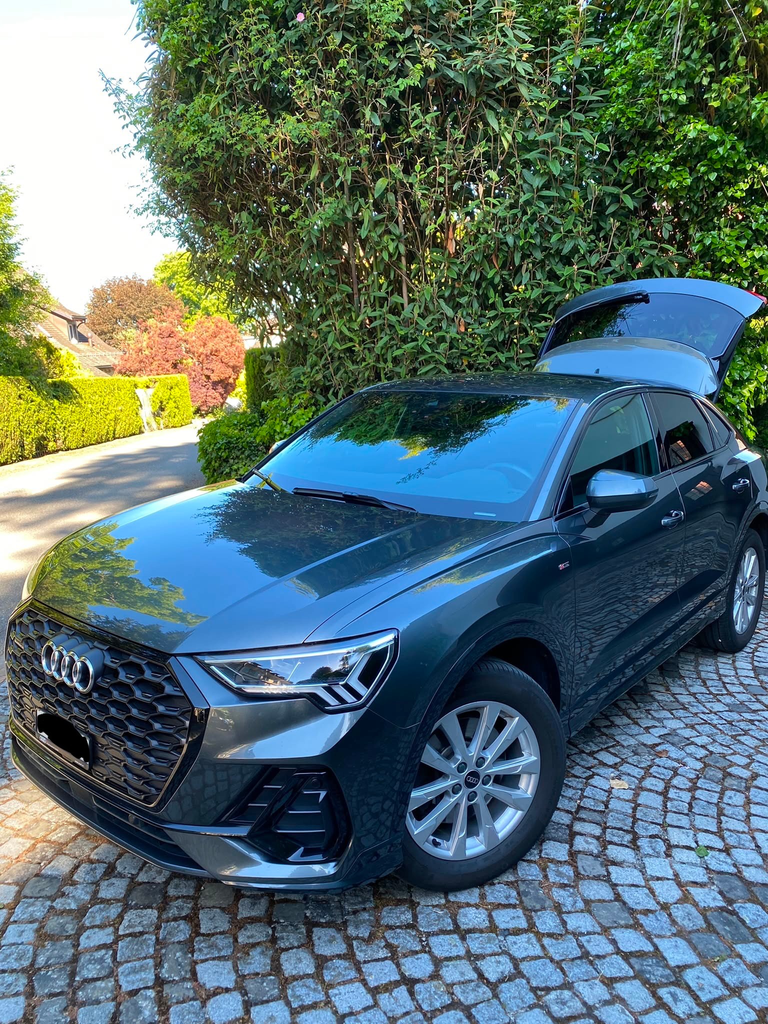 AUDI 2.0 40 TFSI S line quattro S-Tronic-image-3