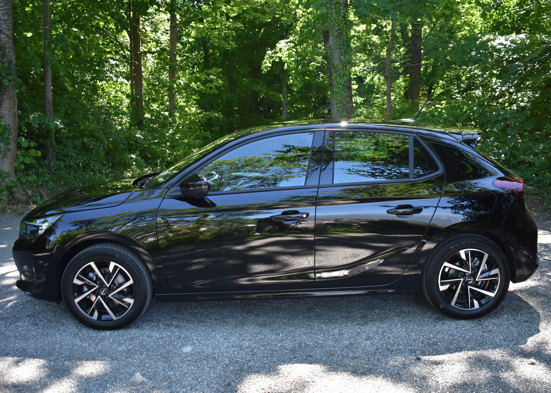 OPEL Corsa 1.2 MHEV Viva-image-4