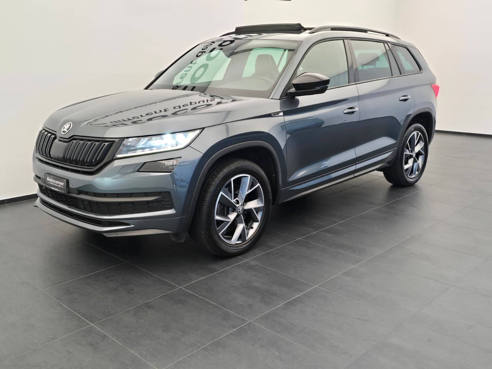 SKODA Kodiaq 2.0 TSI 4x4 Sport Line-image-1