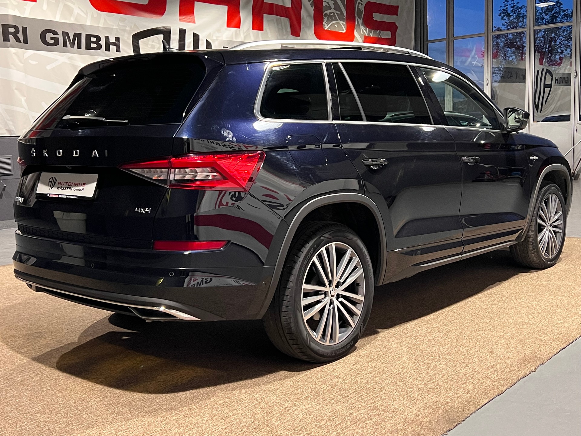 SKODA Kodiaq 2.0 TSI 4x4 L&K-showroom-element-2