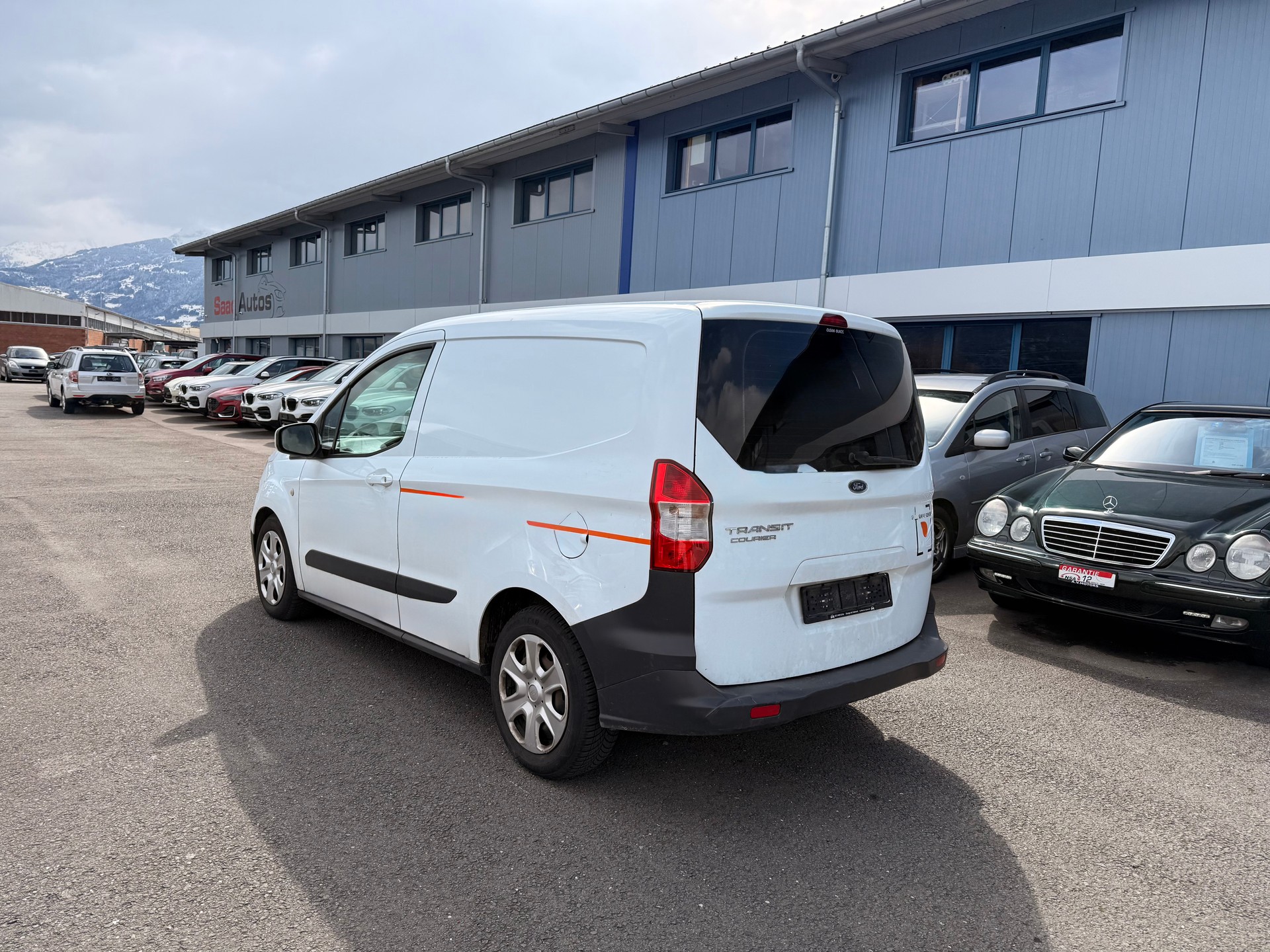 FORD Transit Courier Van 1.5 TDCi Ambiente-image-5