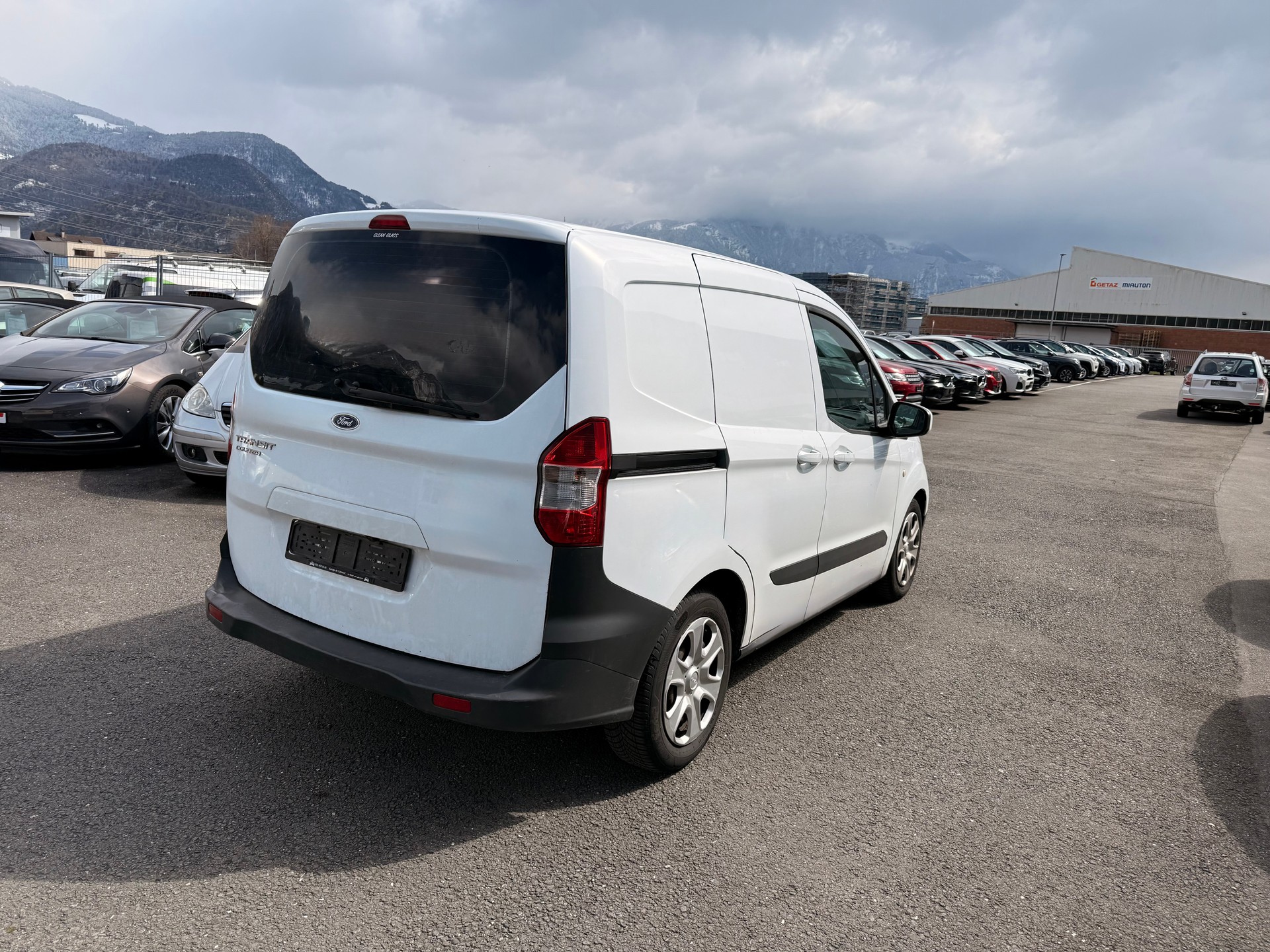 FORD Transit Courier Van 1.5 TDCi Ambiente-image-3