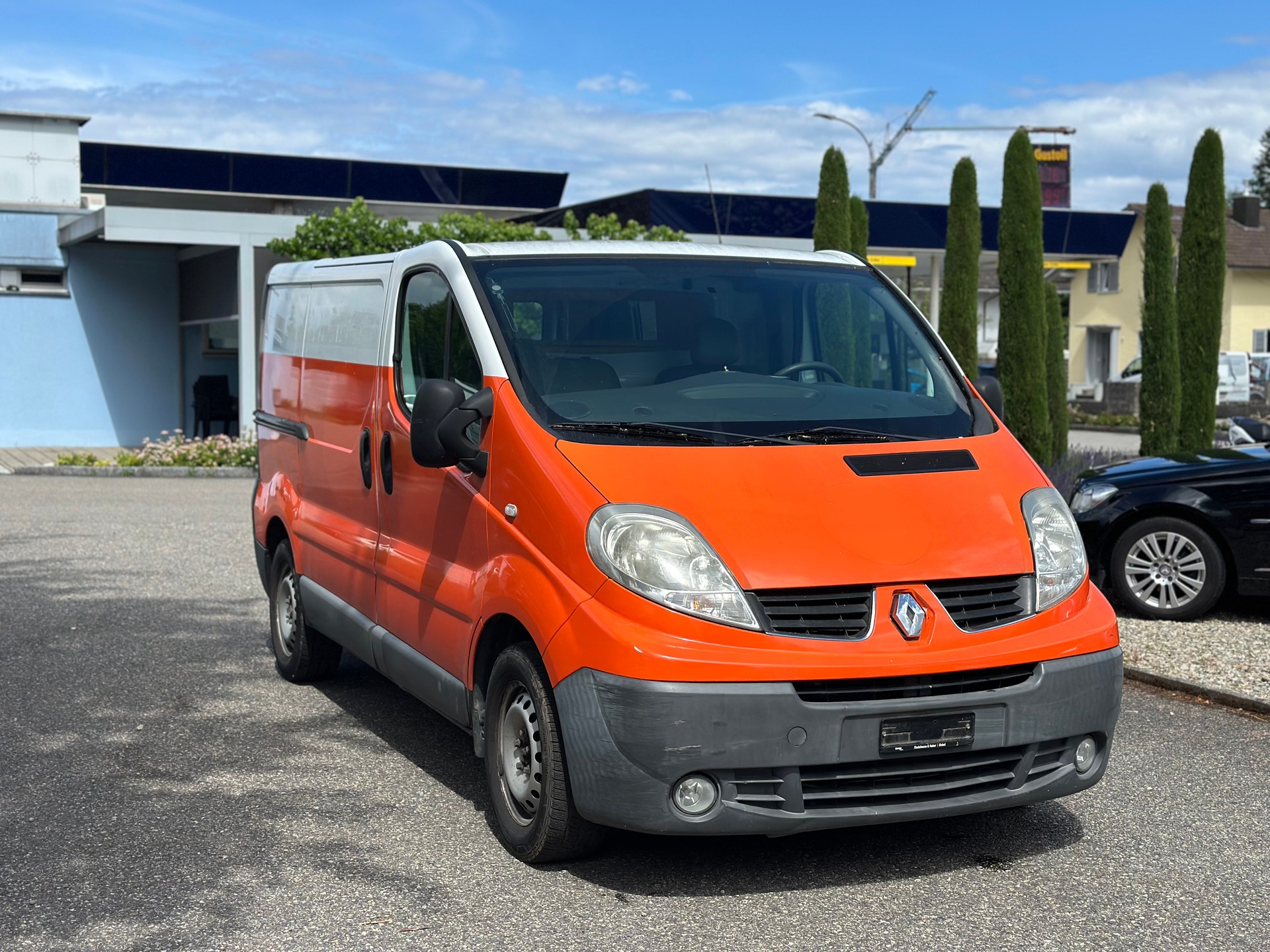 RENAULT Trafic 2.5 dCi 2.9t L2H1