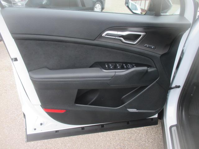 KIA Sportage 1.6 T-GDi PHEV GT-Line-image-12