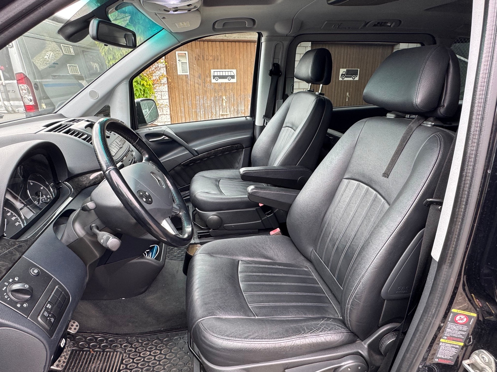 MERCEDES-BENZ 3.0 V6 CDI Ambiente 7 Plätzer-image-3