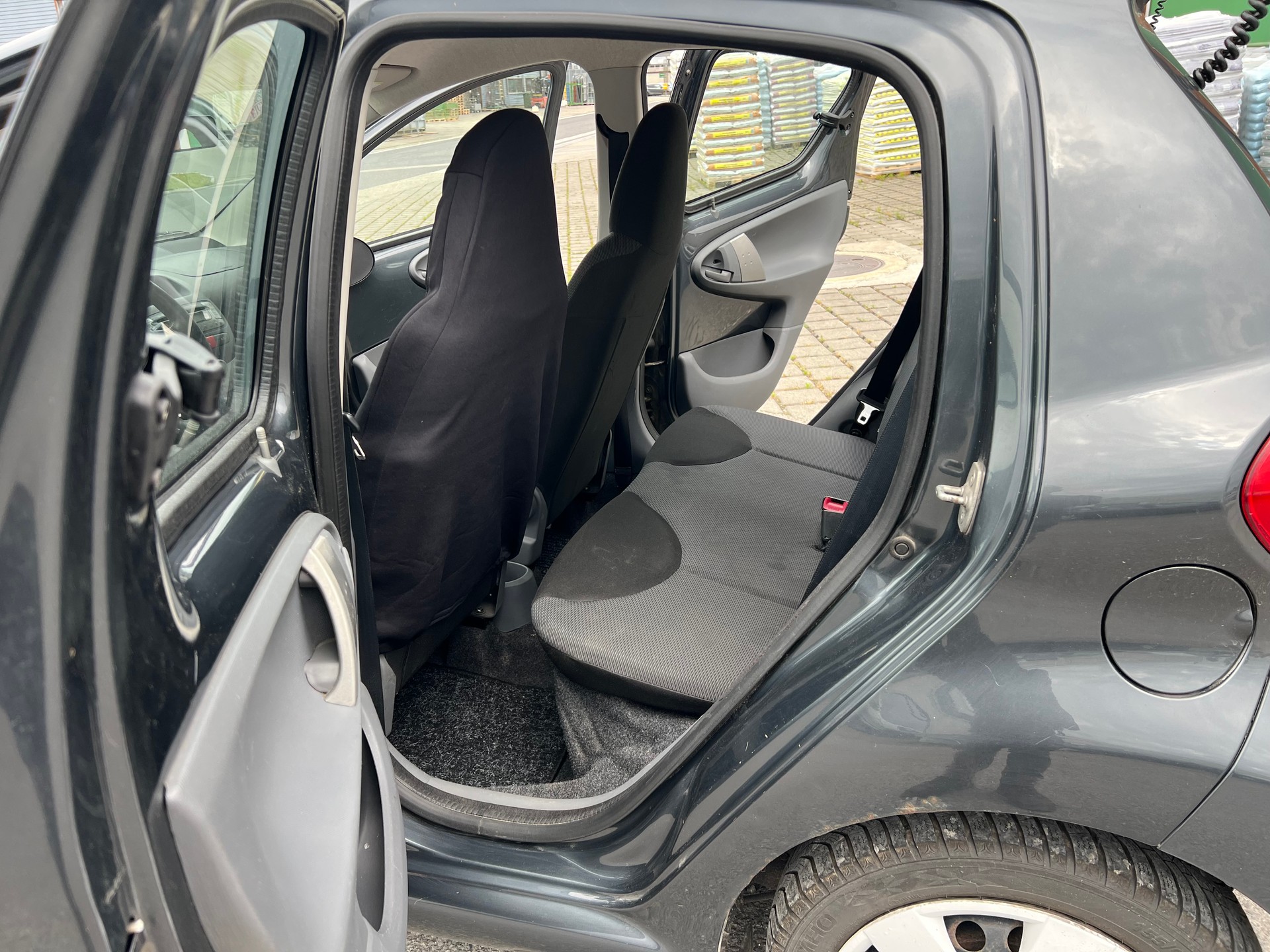 TOYOTA Aygo 1.0 Linea Luna-image-9