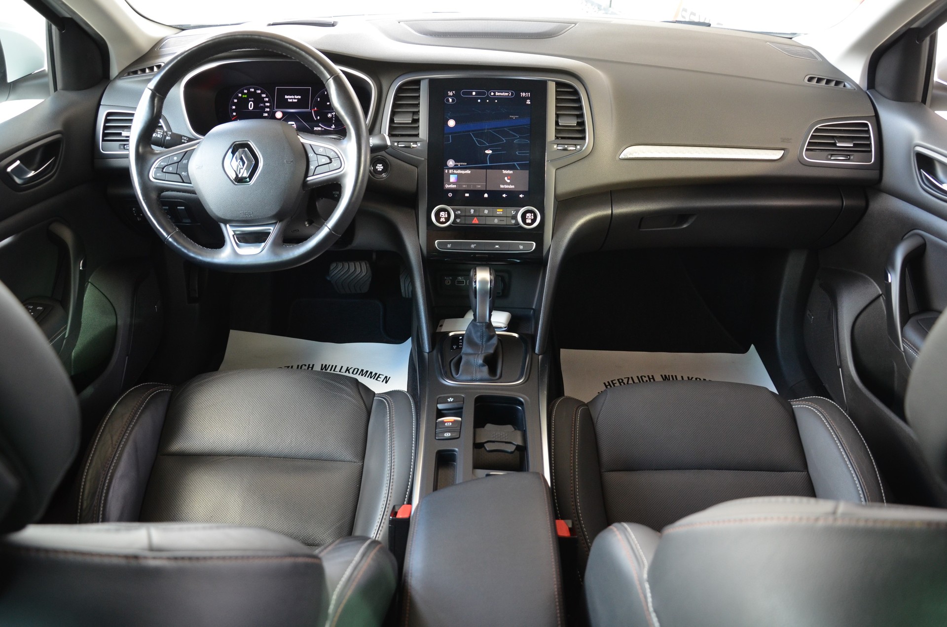 RENAULT Mégane Berline 1.3 16V Editon One EDC*Frisch ab MFK,1 Jahr oder 20'000km Garantie*-image-12