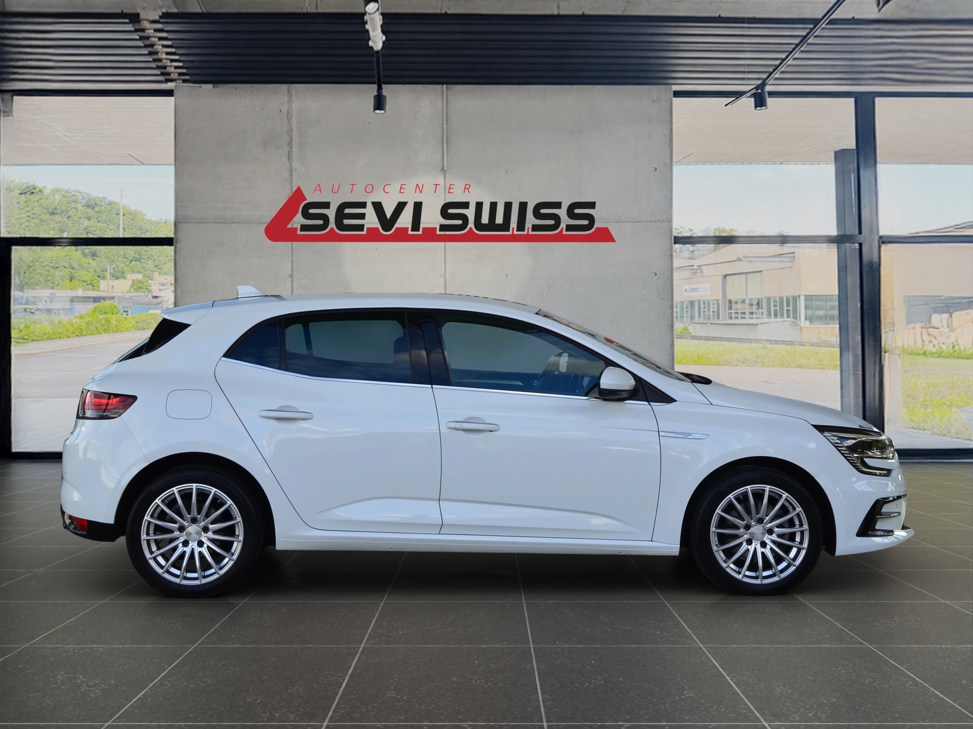 RENAULT Mégane Berline 1.3 16V Editon One EDC*Frisch ab MFK,1 Jahr oder 20'000km Garantie*-image-1