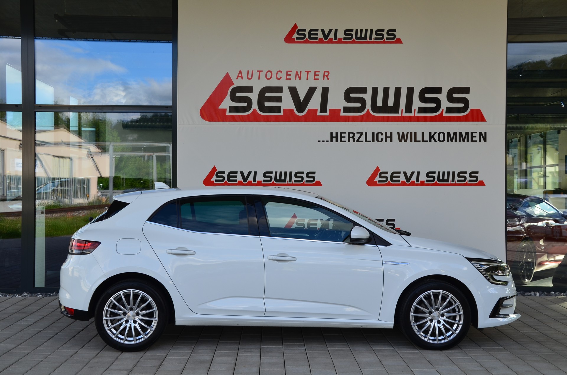 RENAULT Mégane Berline 1.3 16V Editon One EDC*Frisch ab MFK,1 Jahr oder 20'000km Garantie*-image-3
