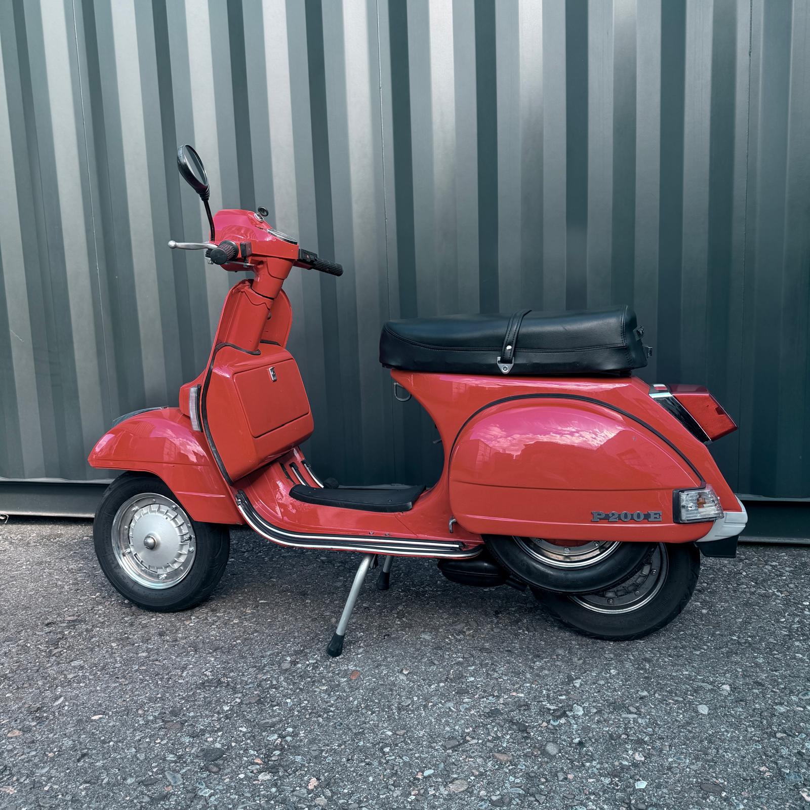 PIAGGIO PIAGGIO Vespa P 200 E-image-6