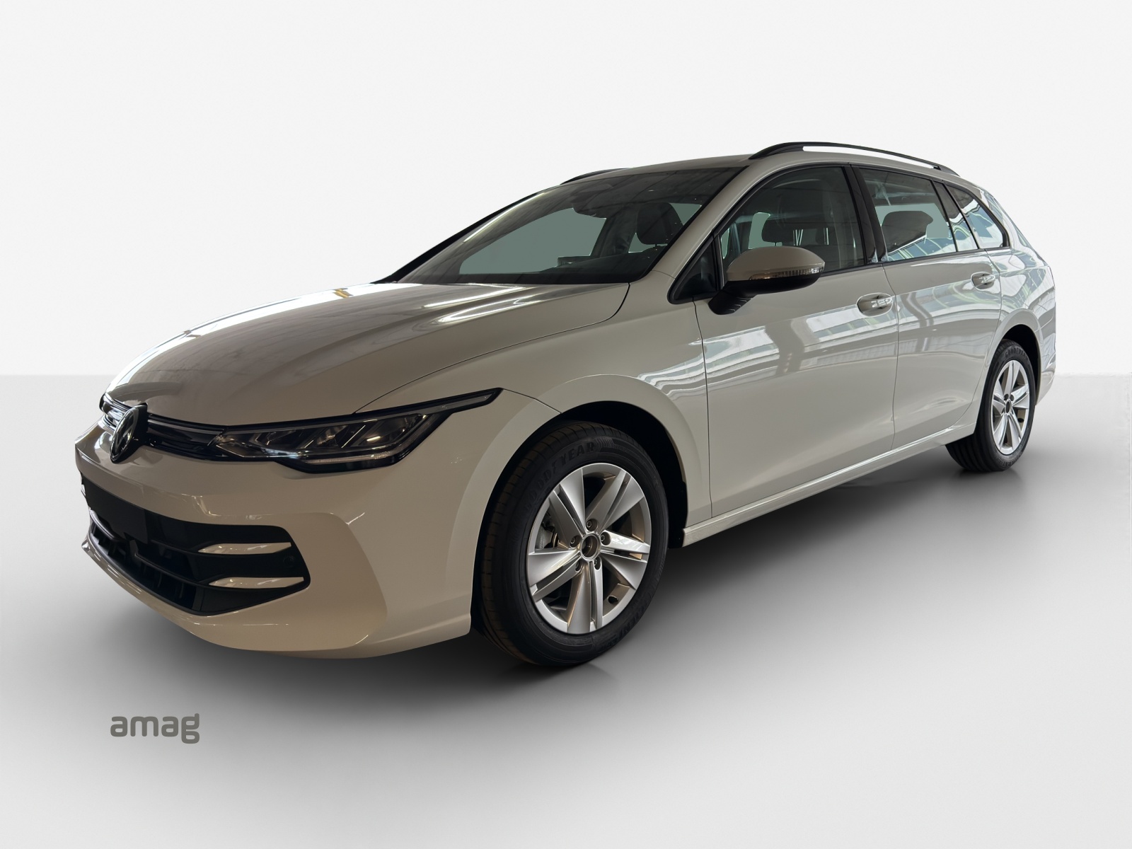 VW Golf Variant 1.5 eTSI mHEV Basis-image-0