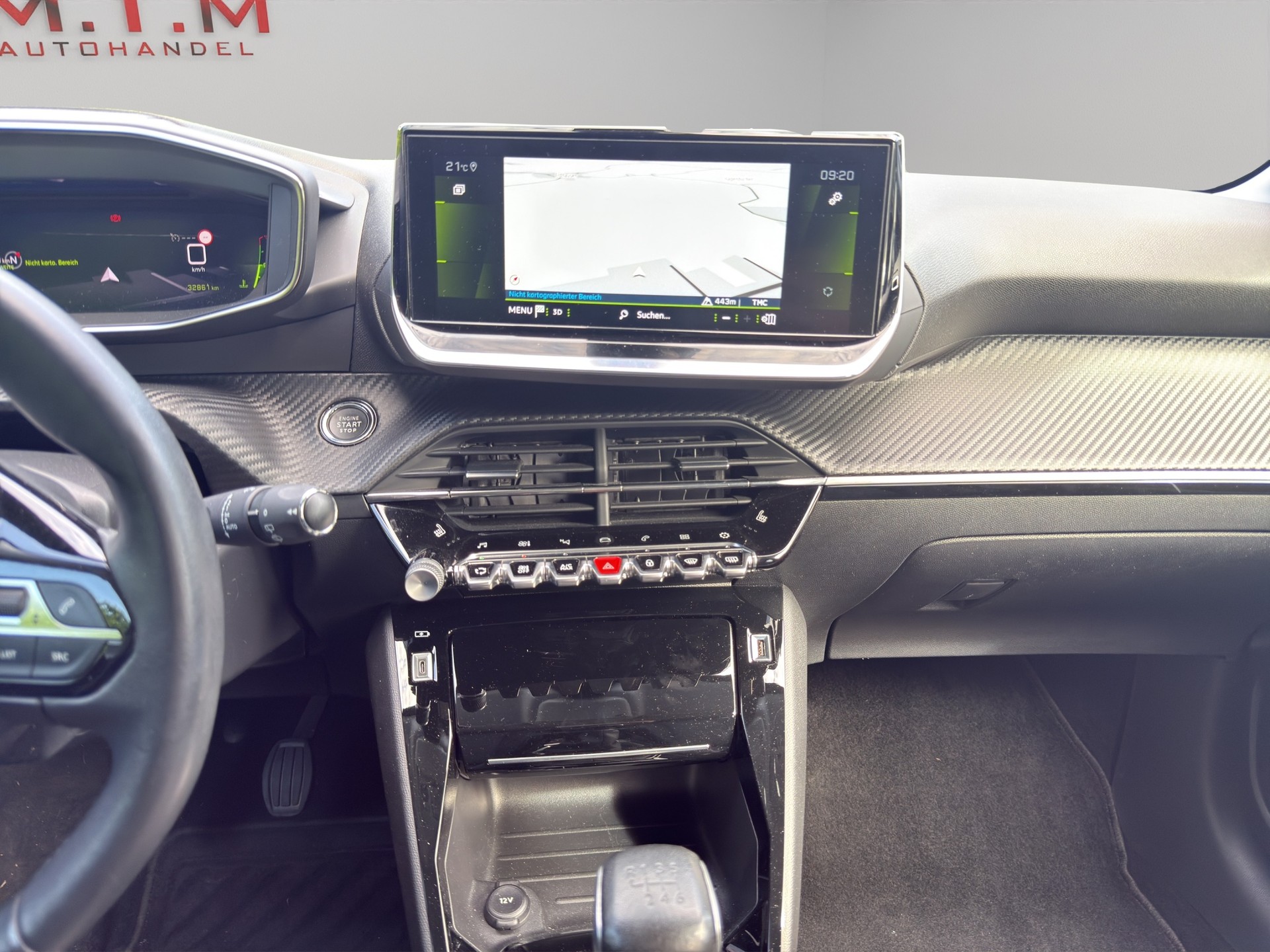 PEUGEOT 208 1.2 PureTech Allure-image-20