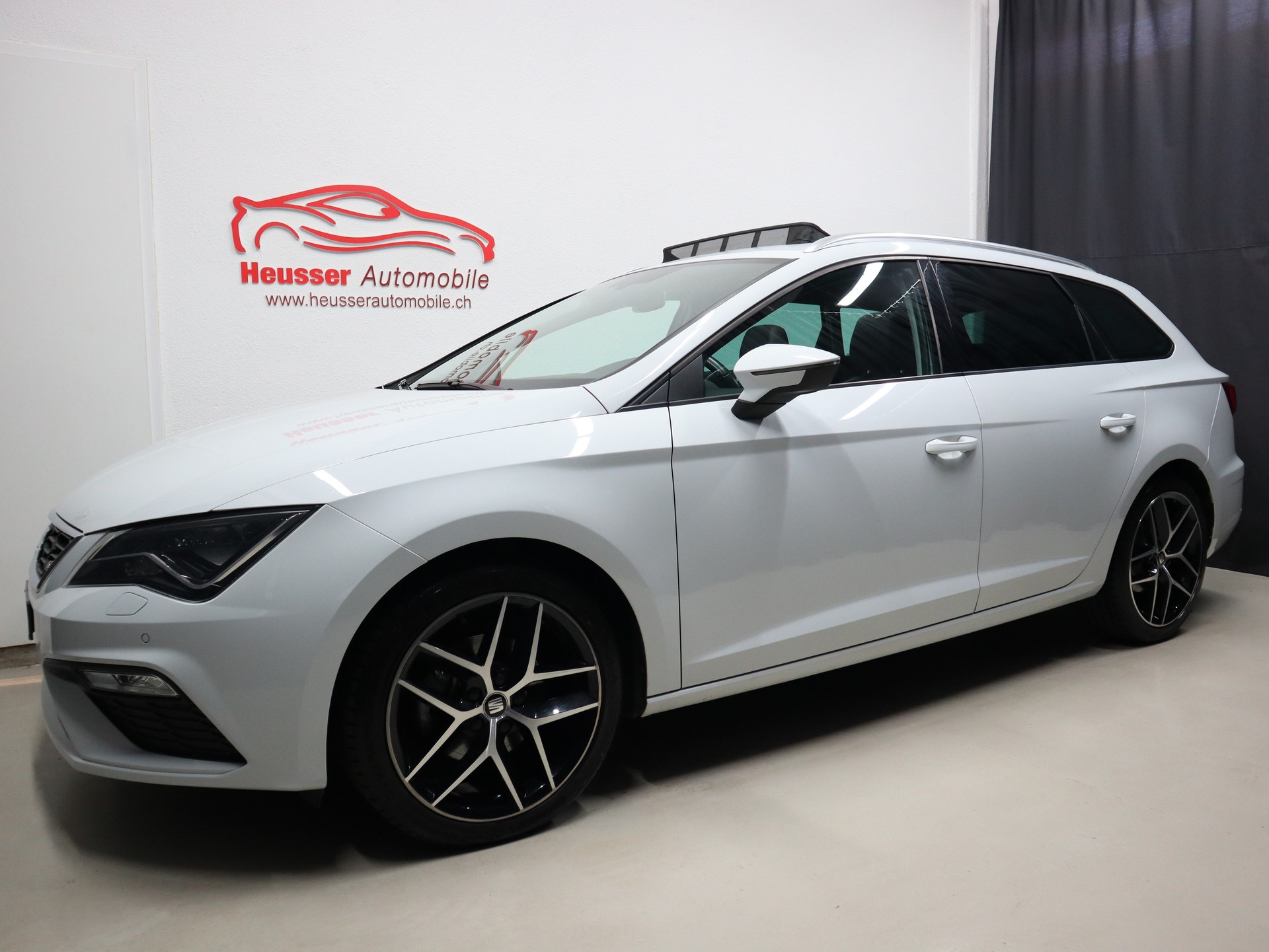 SEAT Leon ST 1.4 TSI FR - Panorama - Navi - DAB+ - CarPlay - Teil-Leder - 150 PS-image-1