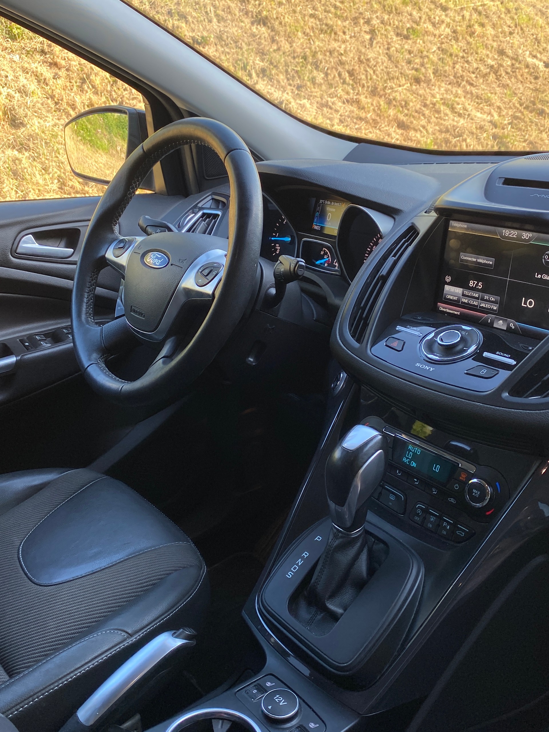 FORD Kuga 2.0 TDCi Titanium 4WD PowerShift-image-5