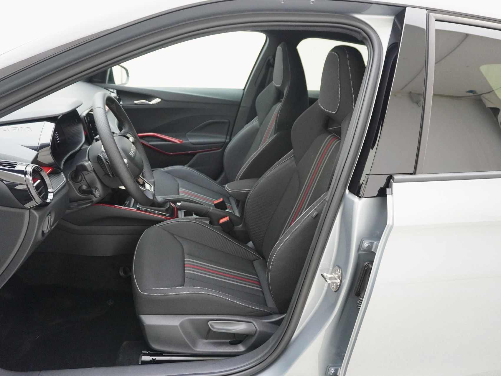 SKODA Fabia 1.5 TSI Monte Carlo DSG-image-11