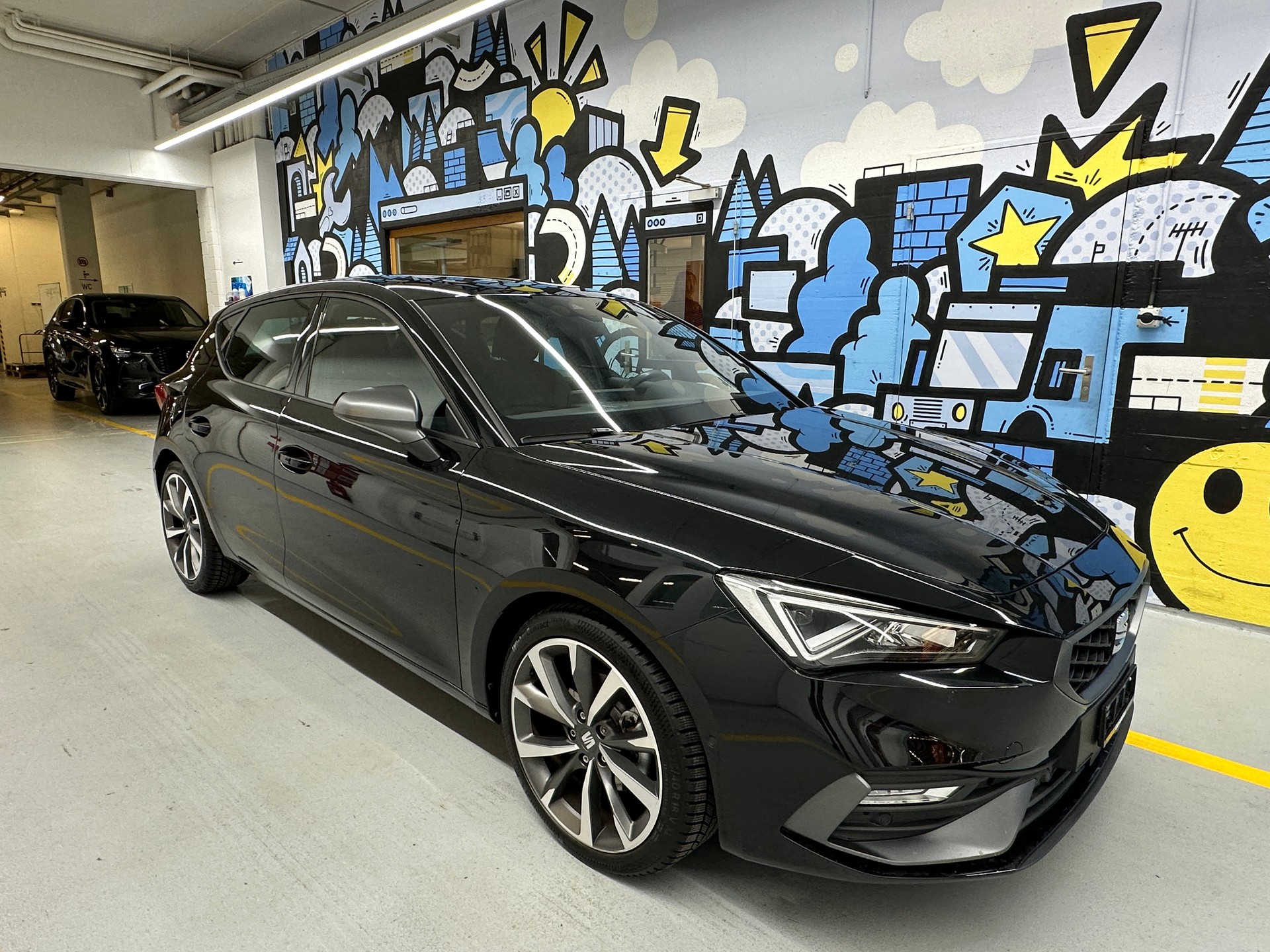 SEAT Leon 1.5 eTSI mHEV DSG FR-image-0