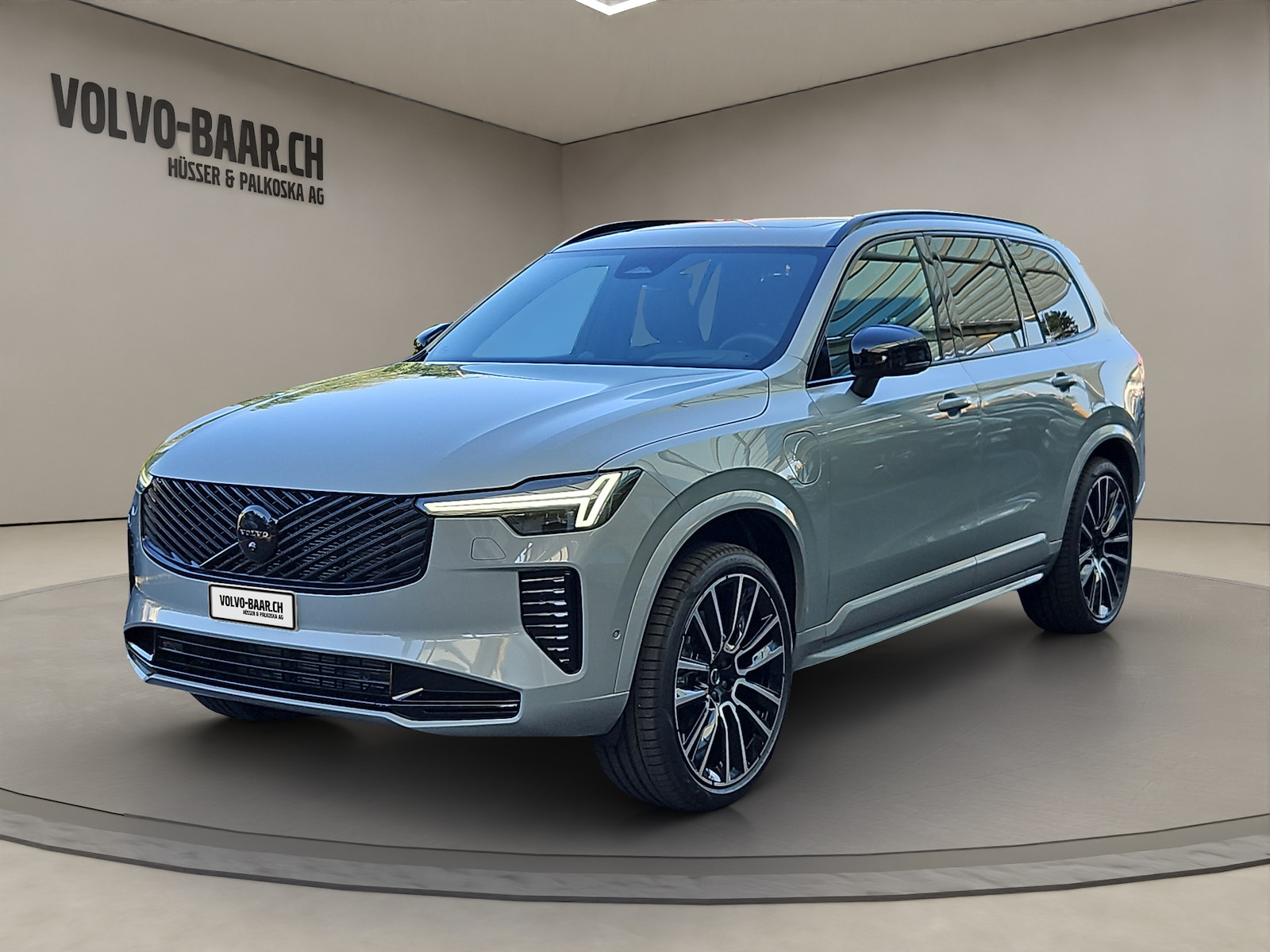 VOLVO XC90 T8 AWD Plug-in Hybrid-image-0