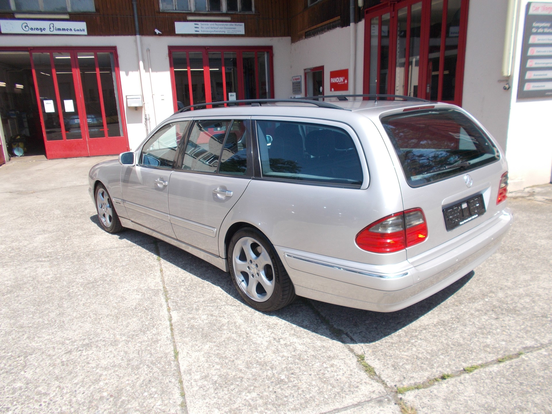 MERCEDES-BENZ E 240 V6 T-image-2