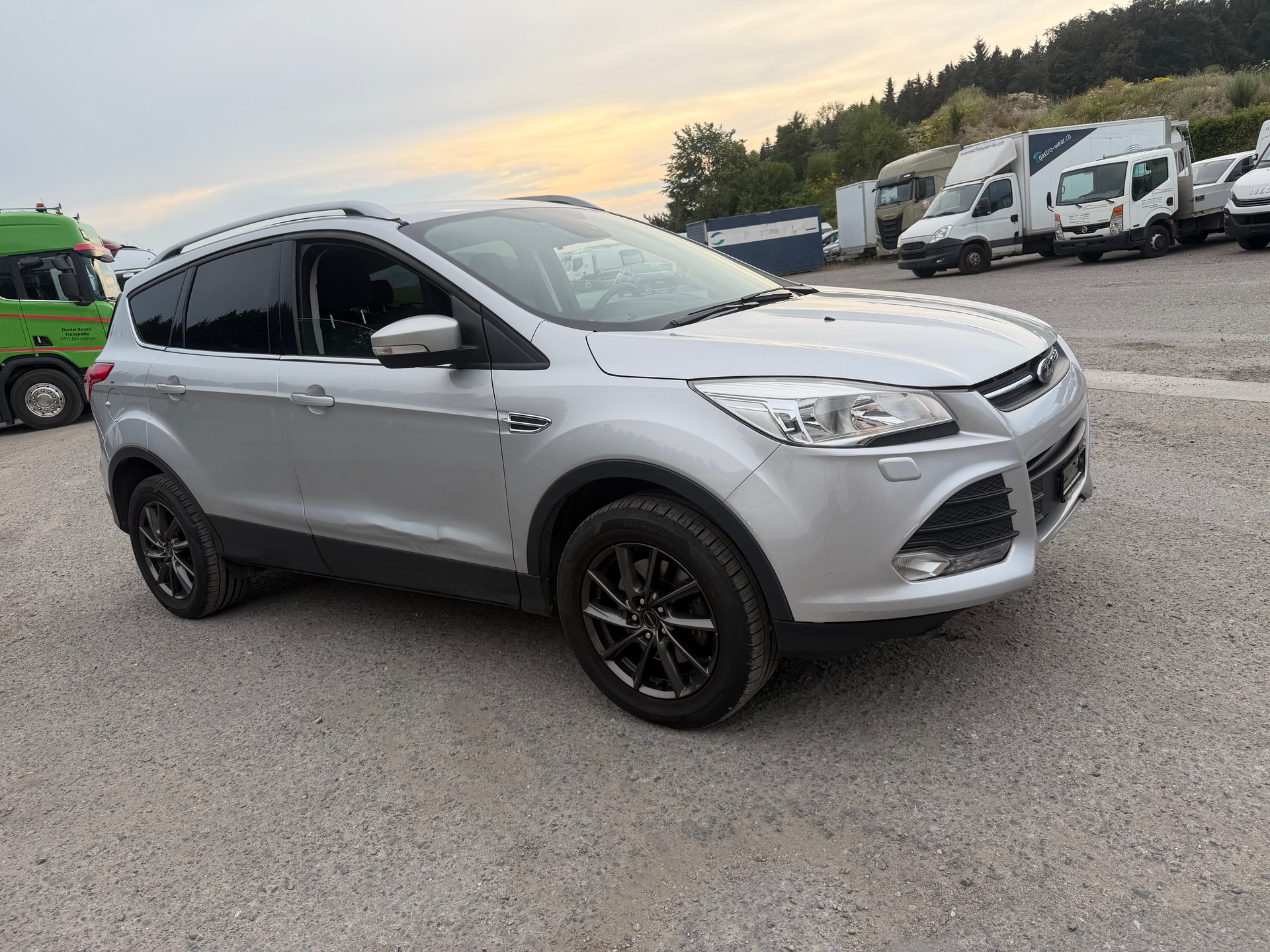 FORD Kuga 2.0 TDCi Titanium 4WD PowerShift-image-2